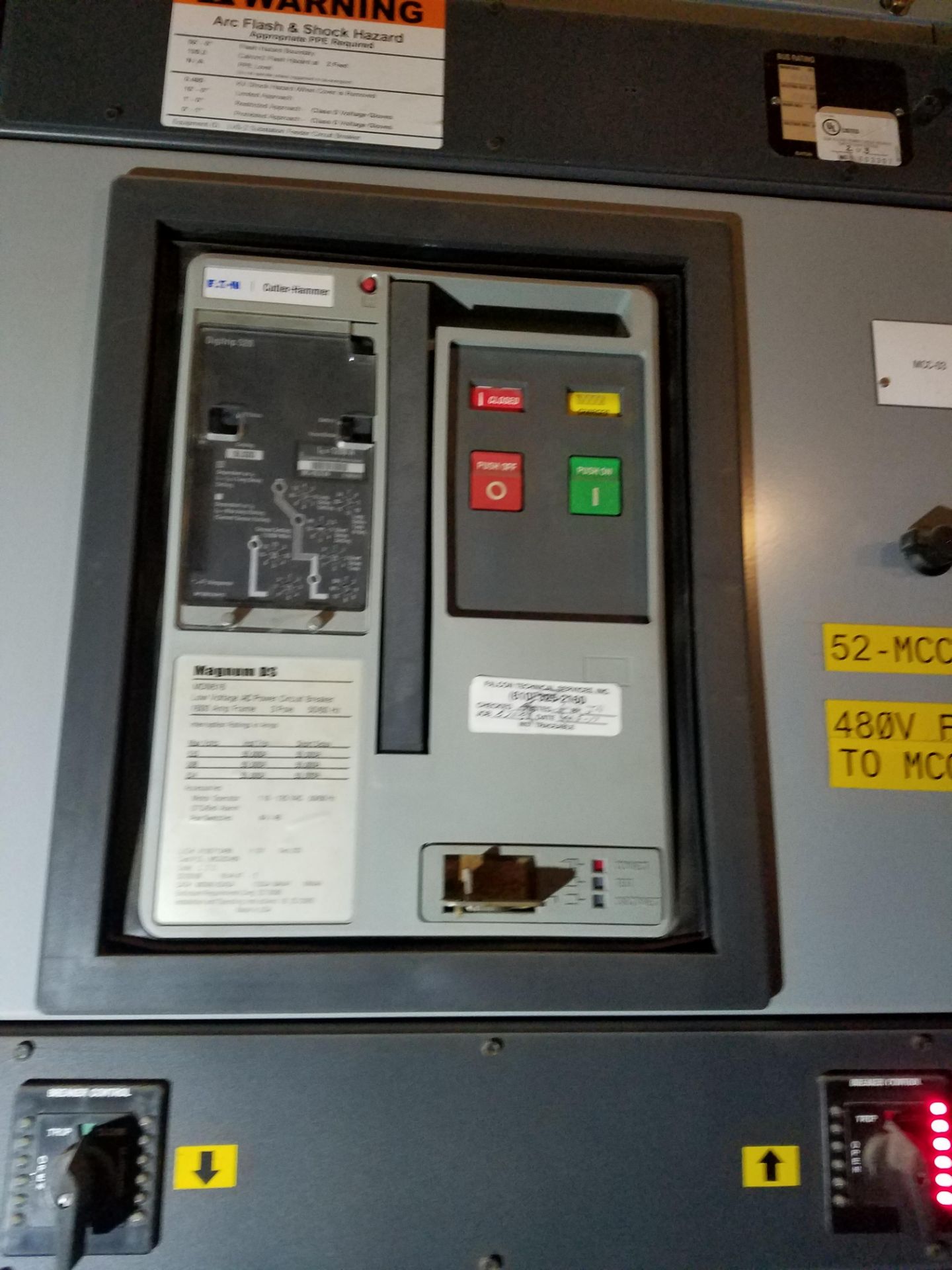 Cutler-Hammer Magnum DS Metal-Enclosed LV Switchgear | Rig Fee: $2000 - Image 4 of 9