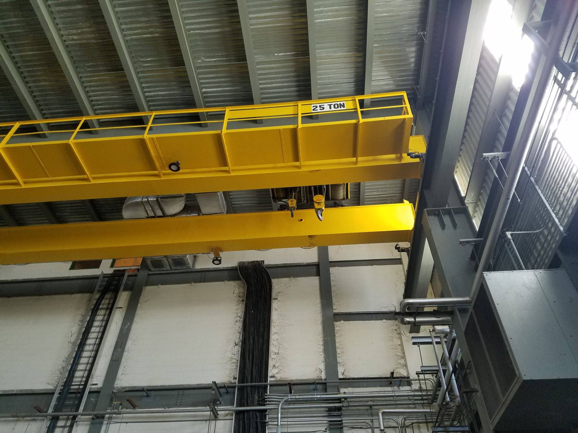 R&M Materials Handling 25/10 Ton Overhead Crane, Top Riding (Delayed Deliv | Rig Fee: Contact Rigger - Image 2 of 5