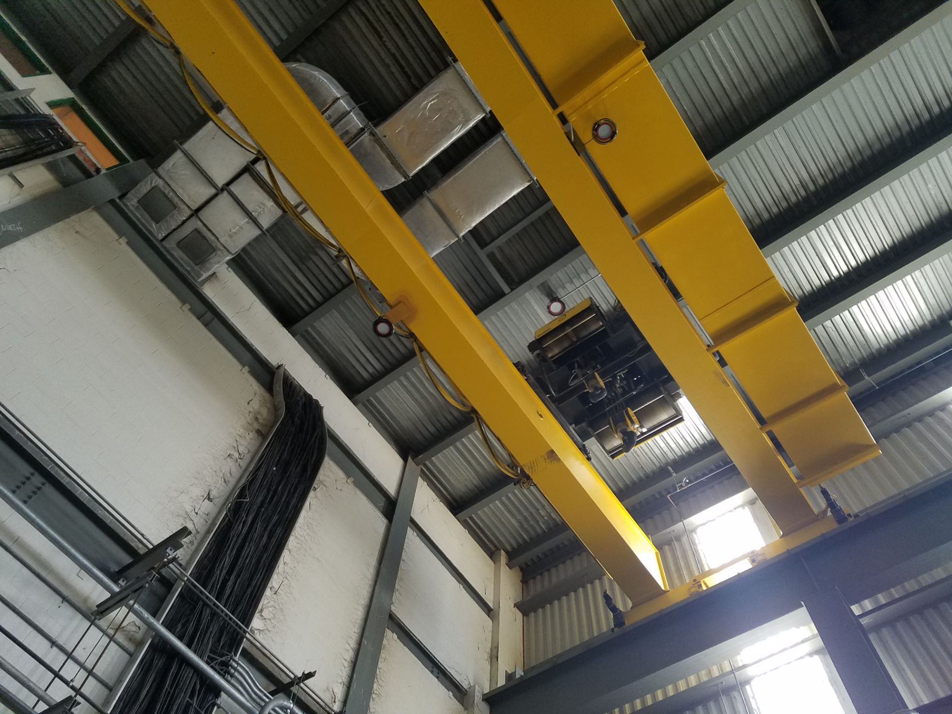 R&M Materials Handling 25/10 Ton Overhead Crane, Top Riding (Delayed Deliv | Rig Fee: Contact Rigger - Image 4 of 5