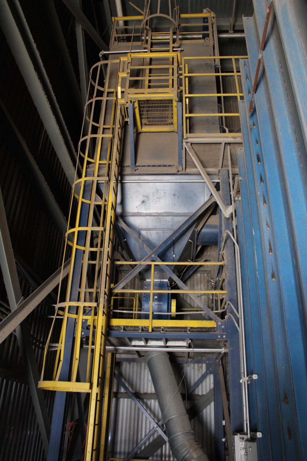 Solimar Dust Collector | Rig Fee: $7500 - Image 3 of 5