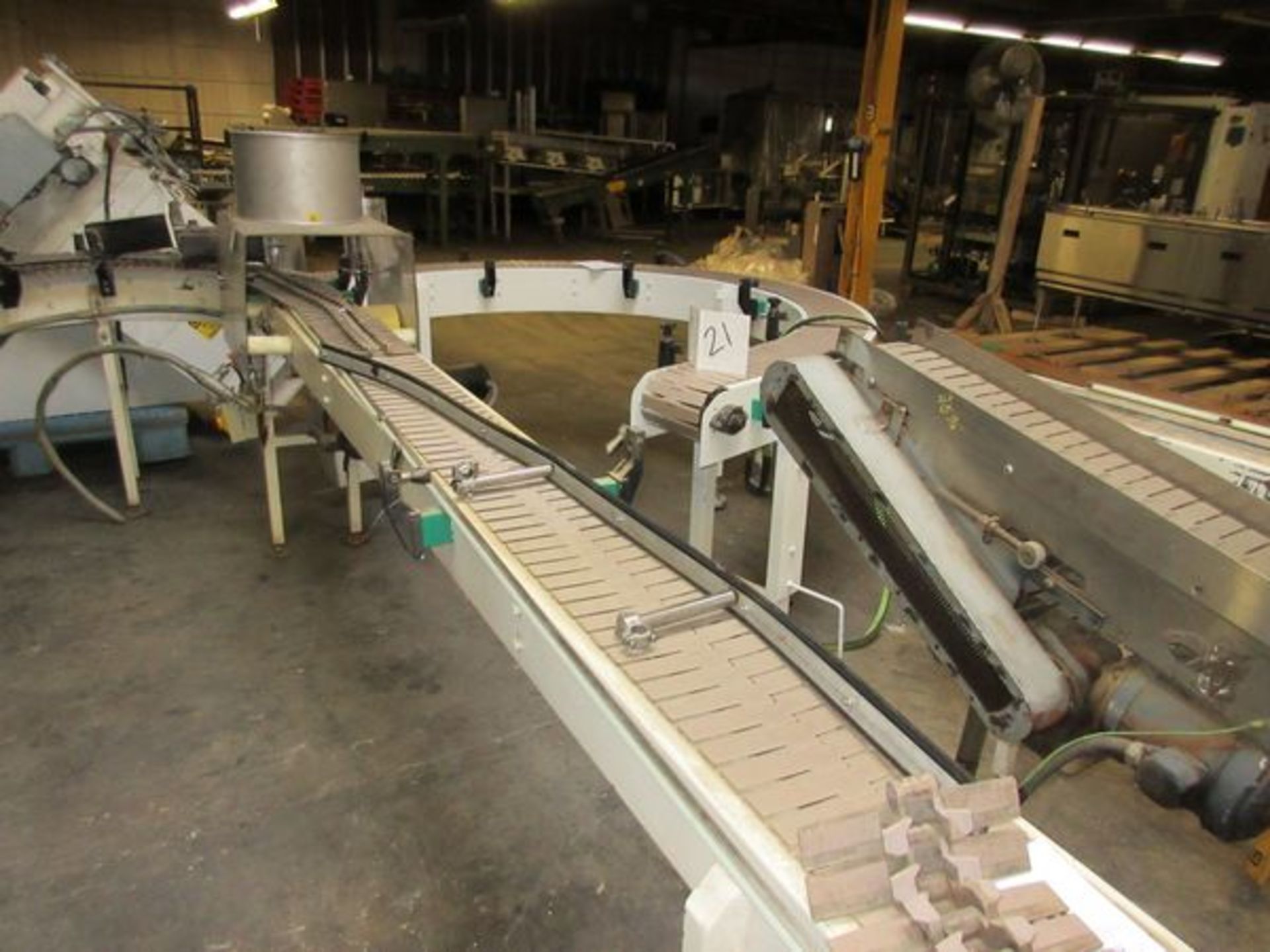 LOT Asst. Curved & Straight Powered Cleat Conveyors in Area, Approx. (11) Pcs. Tot | Rig Fee: $150 - Image 3 of 7