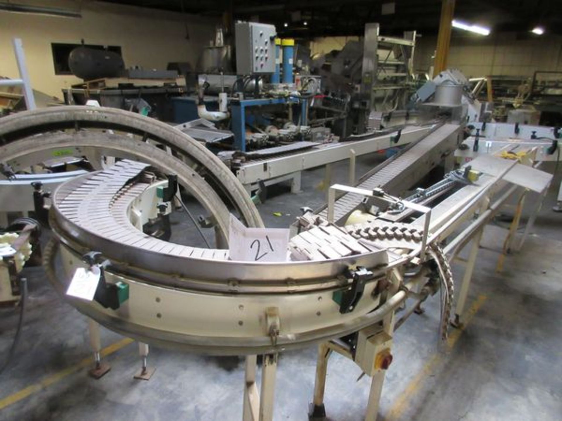 LOT Asst. Curved & Straight Powered Cleat Conveyors in Area, Approx. (11) Pcs. Tot | Rig Fee: $150 - Image 6 of 7