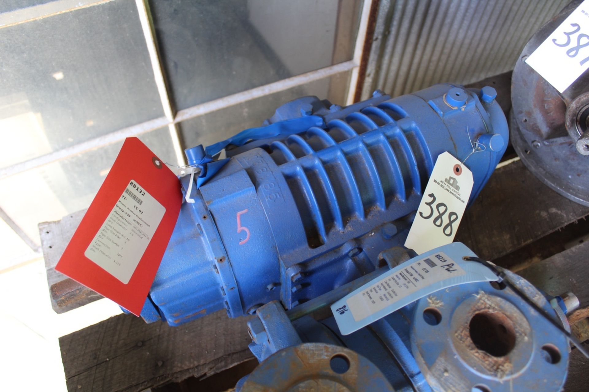 New Surplus MD-Pneumatic Positive Displacement Blower, 10" Lobe length, 3.5" gear d | Load Fee: $5