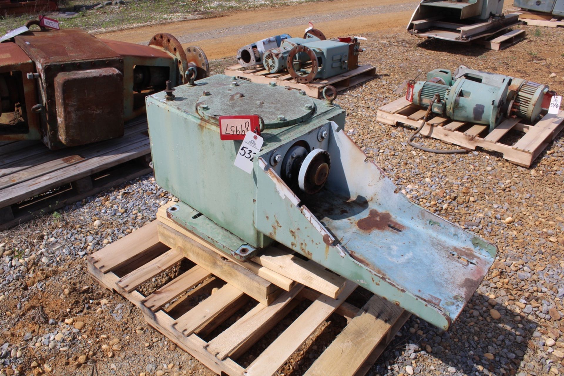 Chemineer Mixer 25 hp 56 ouput rpm, Model 6-HTD-25, Rato 32 | Load Fee: $5