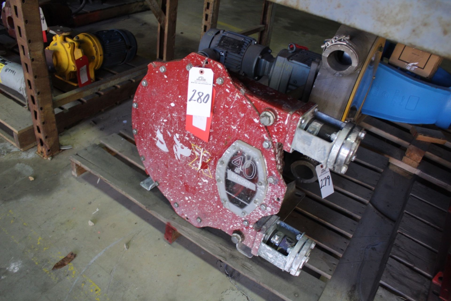 Bredel hose pump, Model SPX40 1.5" ports, 42 gpm, 232 max psi | Load Fee: $5