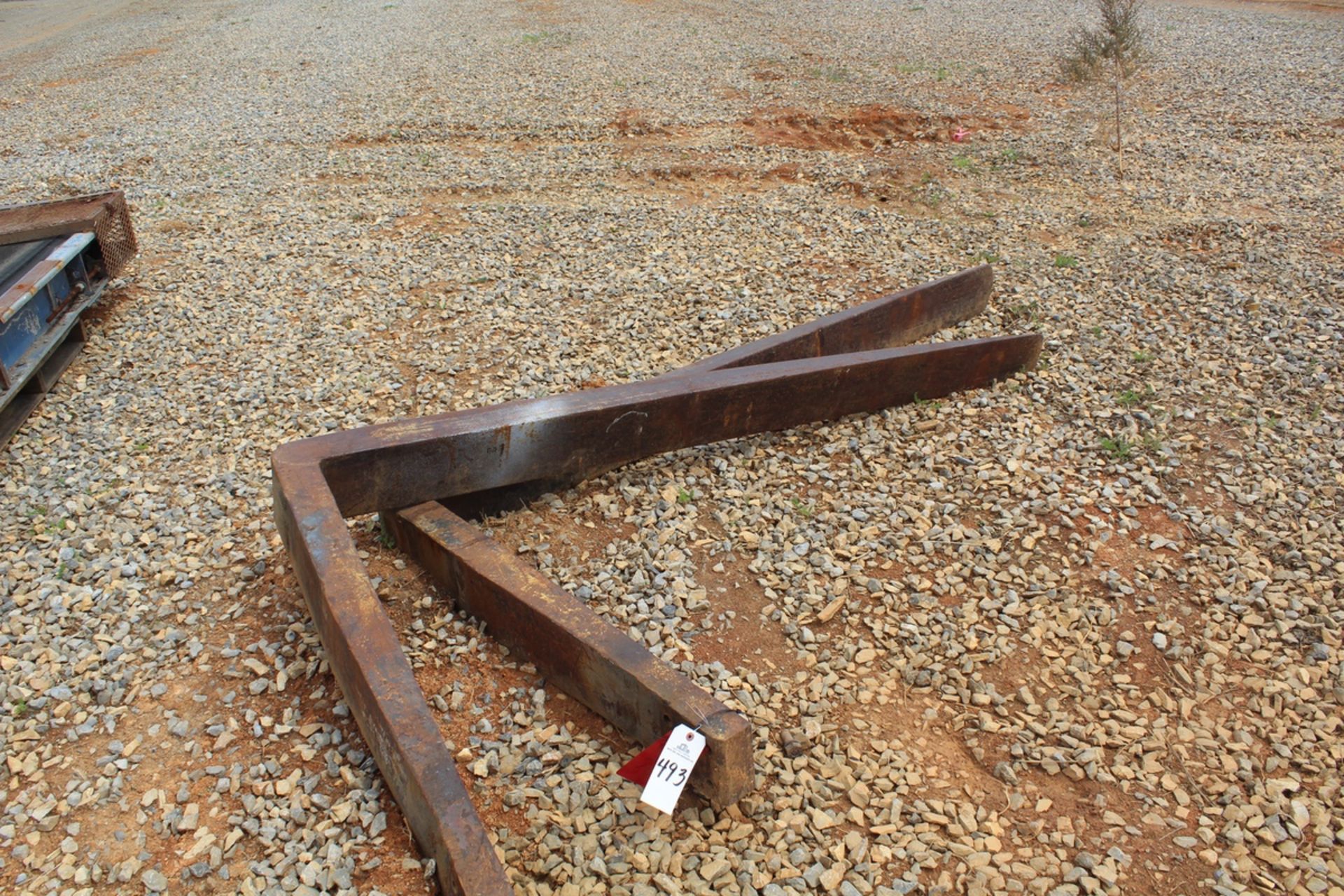 Forklift forks - 1 set 7 ft long | Load Fee: $5