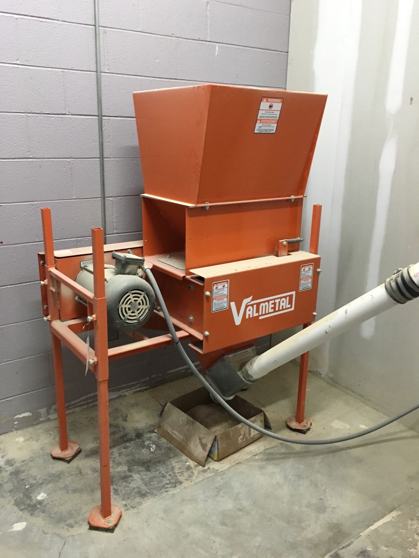 Valmetal Mill, 5 HP | Rig Fee: $350