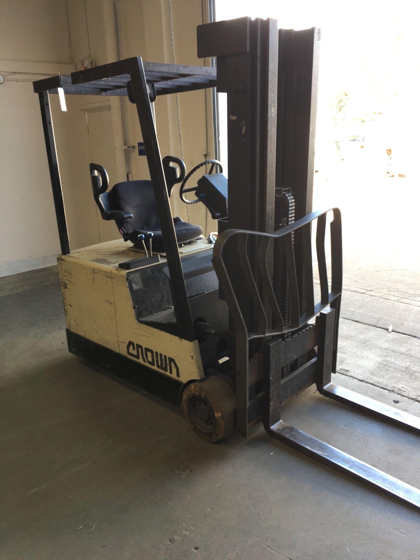 Crown SC Forklift, 3500 LB Capacity, 190in Max Height, 1695.9 (Delay Delivery) | Rig Fee: No Charge - Image 5 of 19