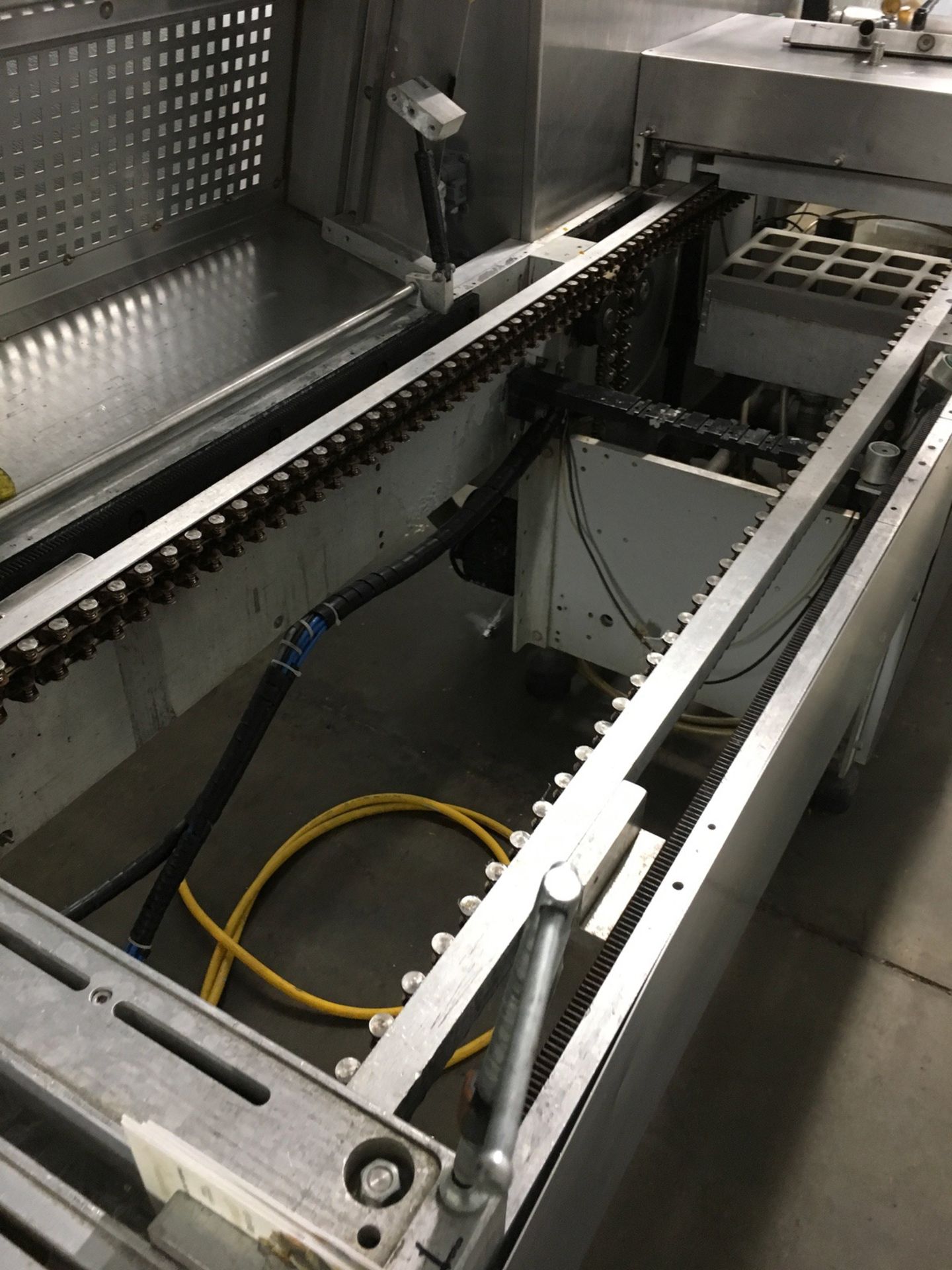 2010 Refurbed Tiromat Model 3000/430 Horizontal Rollstock Thermoforming Packaging M | Rig Fee: $400 - Image 9 of 17