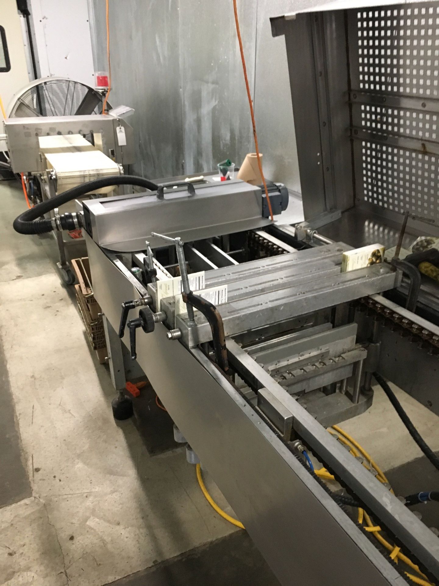 2010 Refurbed Tiromat Model 3000/430 Horizontal Rollstock Thermoforming Packaging M | Rig Fee: $400 - Image 2 of 17