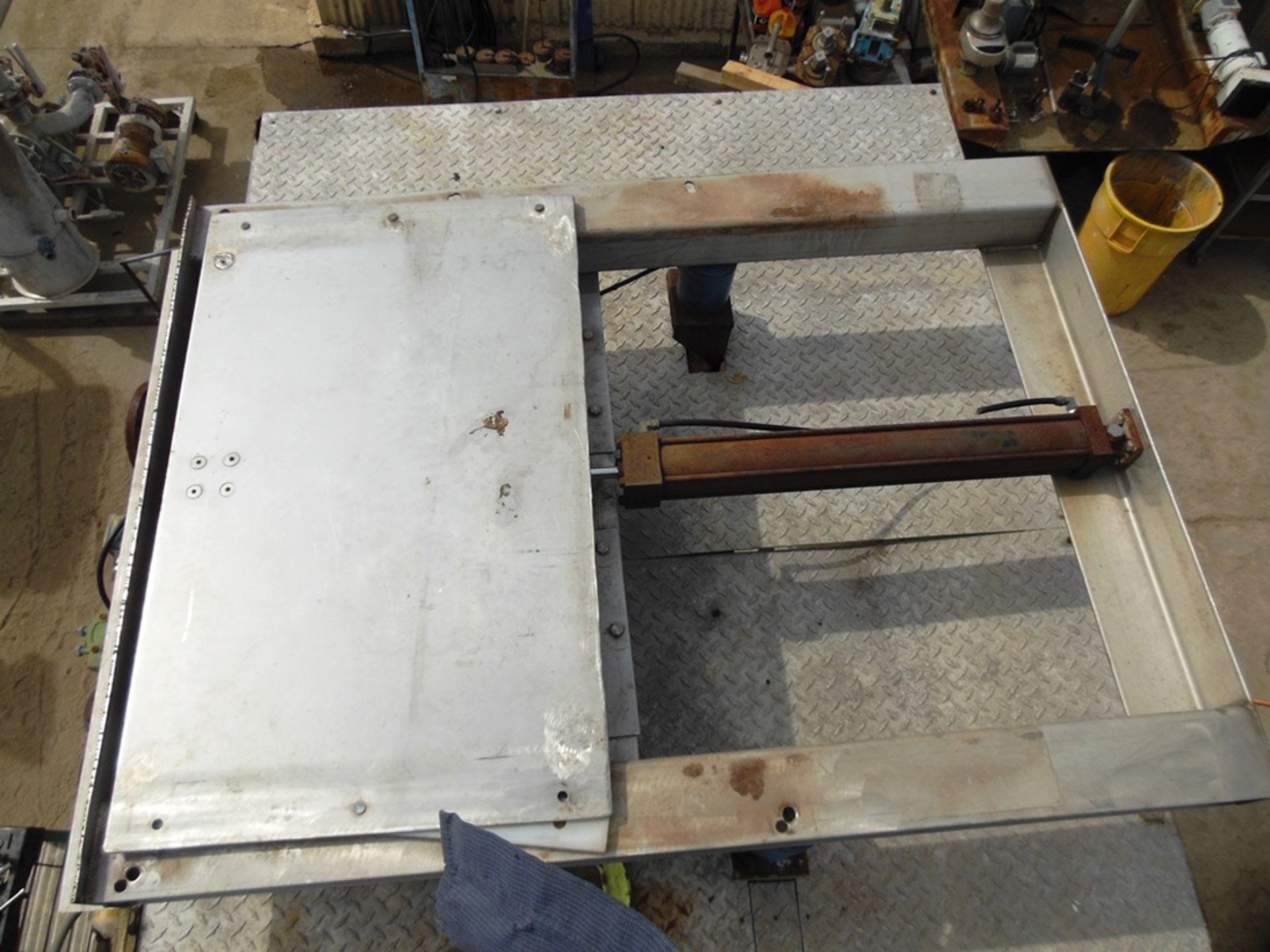 Odenberg K&K Model 350 Steam Peeler, Approx 325 lbs per load, Weigh H | San Dimas CA | Rig Fee: $400 - Image 11 of 19