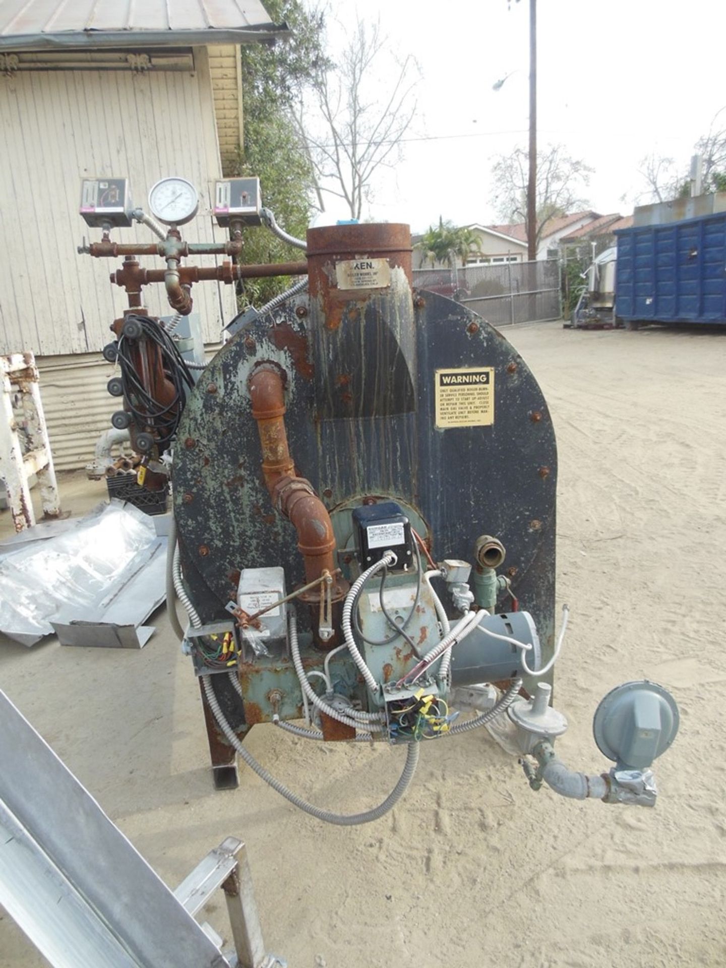 McKenna Model 25 Steam Boiler, 125 PSI, 1.06 mmBTU, 25 Gallon E | San Dimas CA | Rig Fee: No Charge - Image 2 of 7