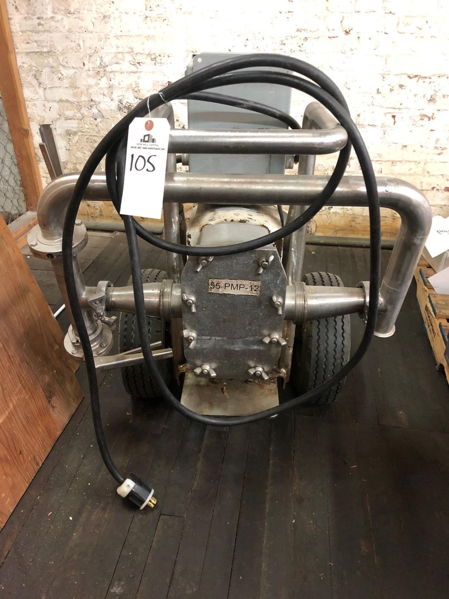 St Regis portable 5hp PD pump - 220 volts - 2Ó connections | Rig Fee: $50