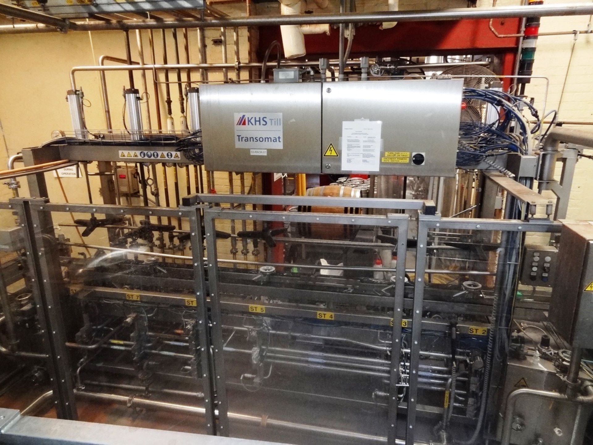 KHS/Till 60 Keg/Hr. Interior Keg Washer Including 16' Discharge Conveyor and Techni | Rig Fee: $3500