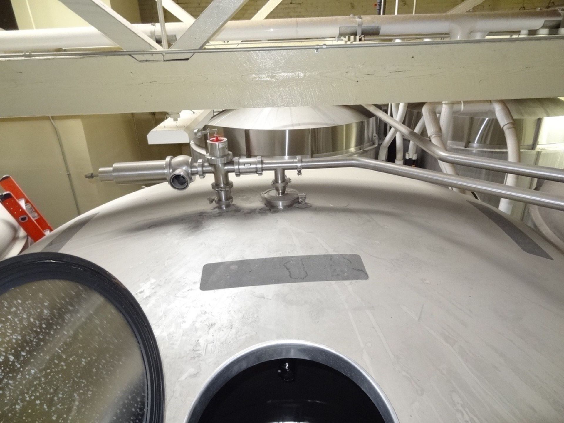 JV Northwest 205 Barrel/6,300 Gallon Stainless Steel Jacketed Fermenter, Approx 16f | Rig Fee: $2500 - Image 5 of 7