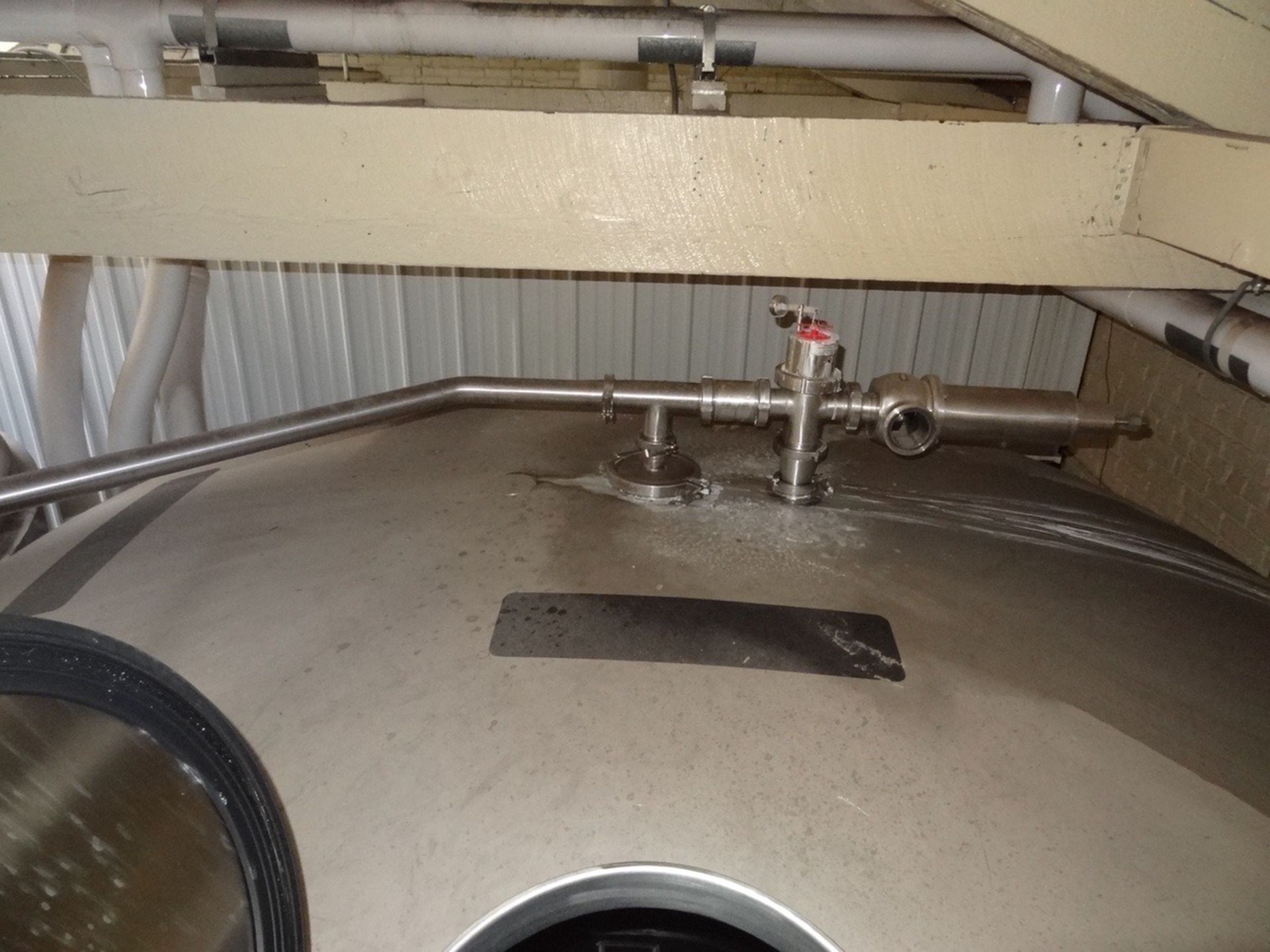 JV Northwest 205 Barrel/6,300 Gallon Stainless Steel Jacketed Fermenter, Approx 16f | Rig Fee: $2500 - Image 7 of 8