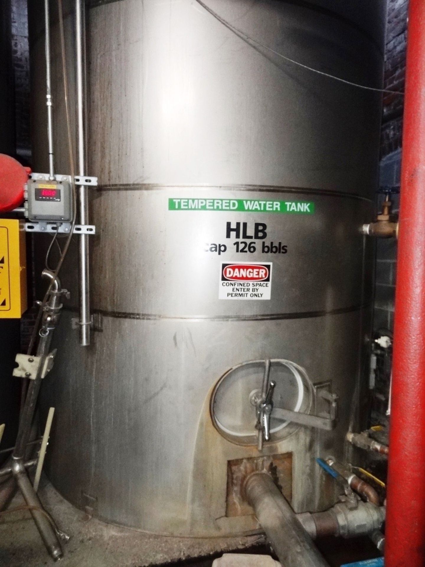 126 Barrel/4,000 Gallon Insulated Stainless Steel Tank | Rig Fee: $1750