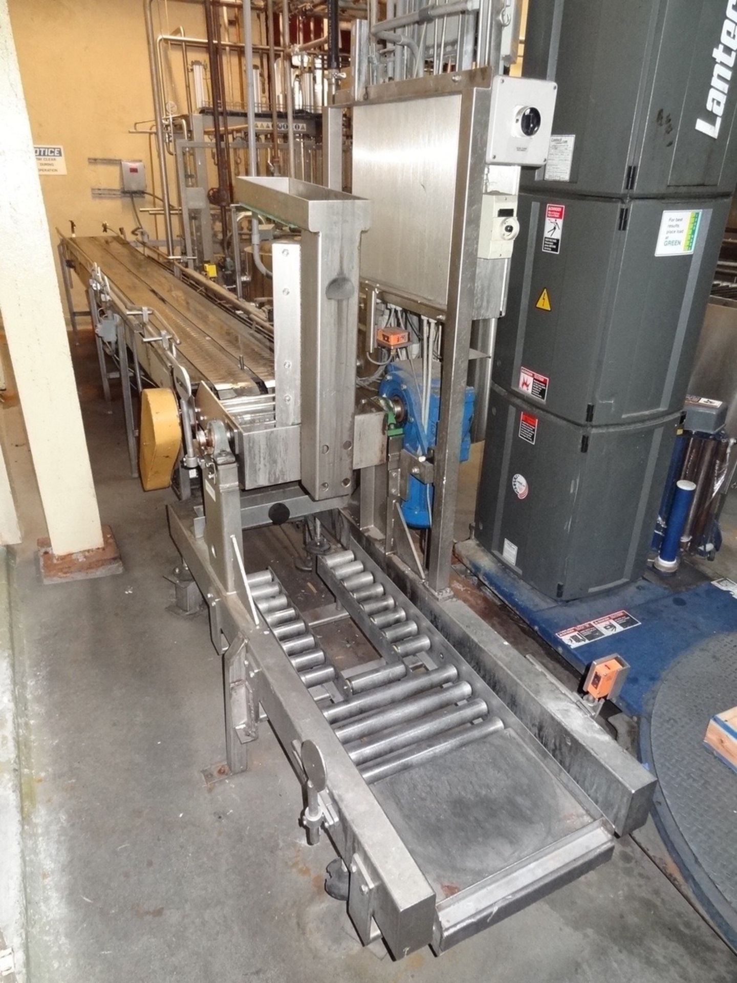 KHS/Till 60 Keg/Hr. Interior Keg Washer Including 16' Discharge Conveyor and Techni | Rig Fee: $3500 - Image 6 of 9