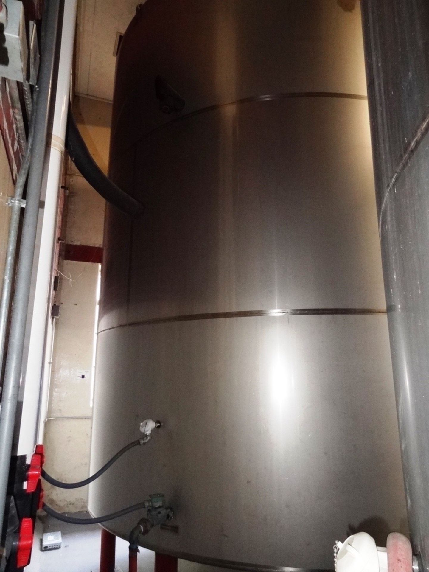 Santa Rosa 210 Barrel/6,500 Gallon Stainless Steel Jacketed Fermenter, Approx 15ft- | Rig Fee: $2500