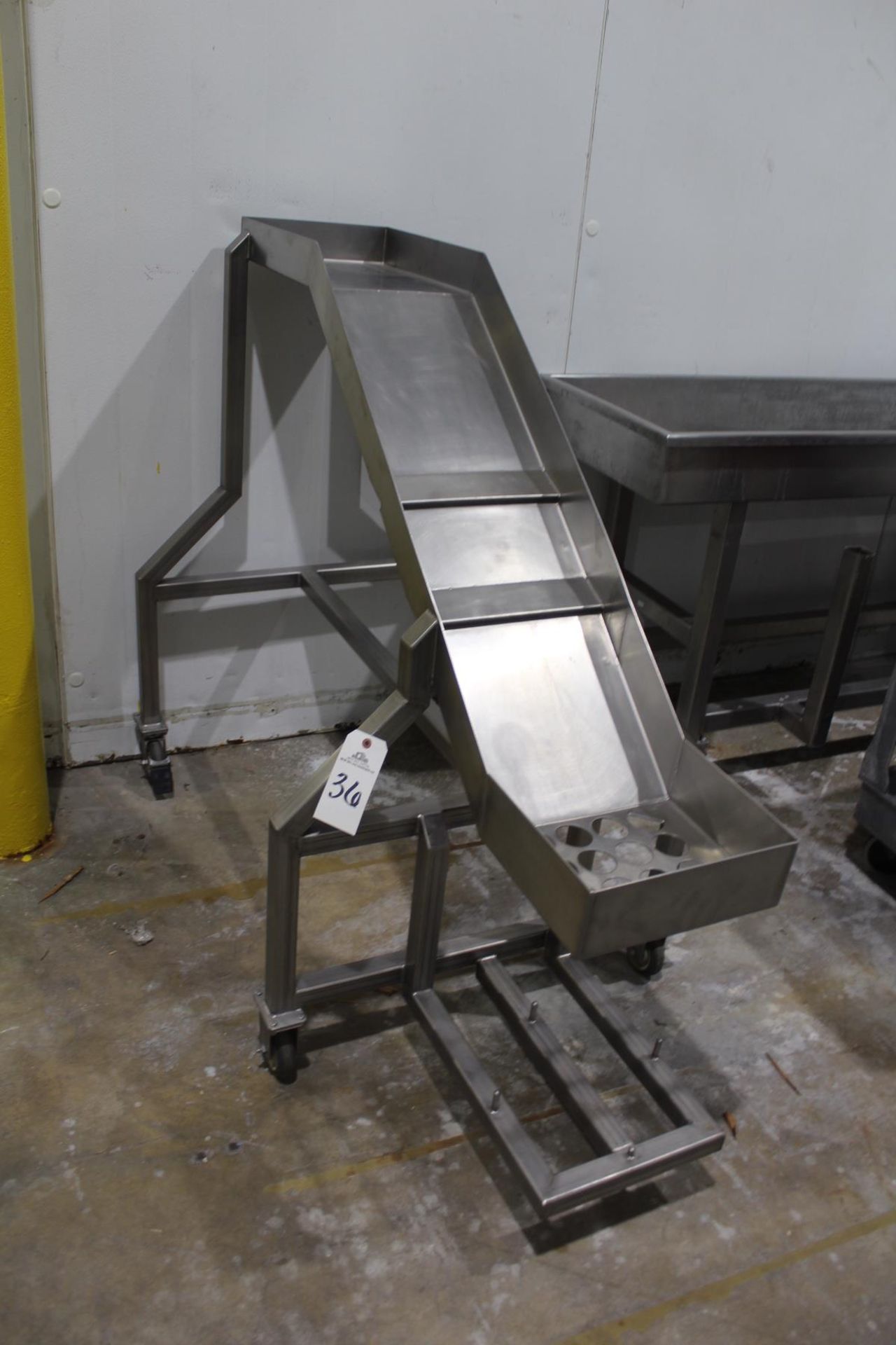 Magnetic Sorting Chute, 12" X 62" | Rig Fee: $20