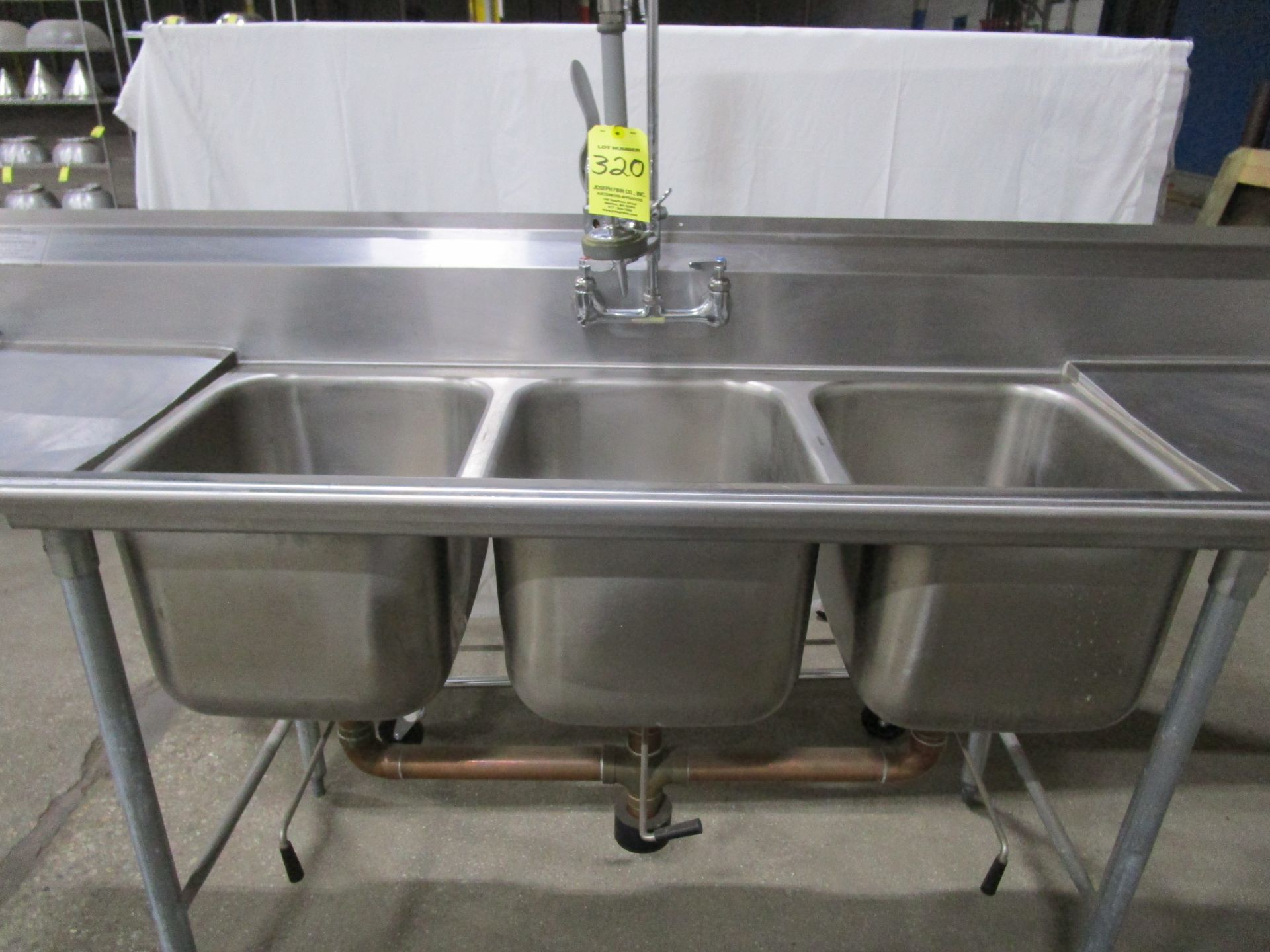 (1) Eagle 412-16-3-18 Stainless Steel 3-Pocket Sinks w/ Spray | Located in Milford | Rig Fee: $25