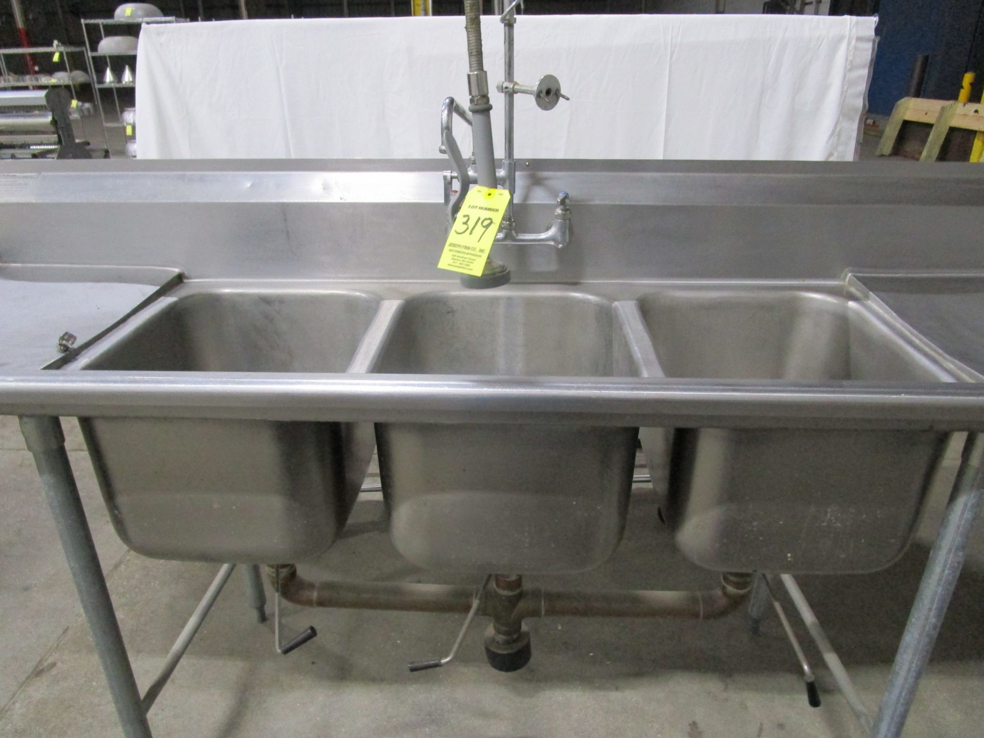 (1) Eagle 412-16-3-18 Stainless Steel 3-Pocket Sinks w/ Spray | Located in Milford | Rig Fee: $25