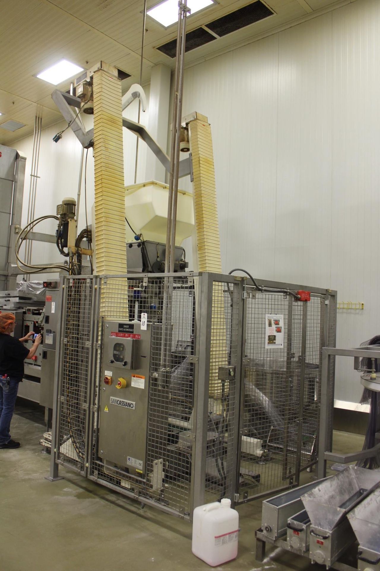 2009 San Cassiano Mixing Bowl Elevator, M# E.R.2, S/N 14975, 1500 Kg. Capacity | Rig Fee: $1750