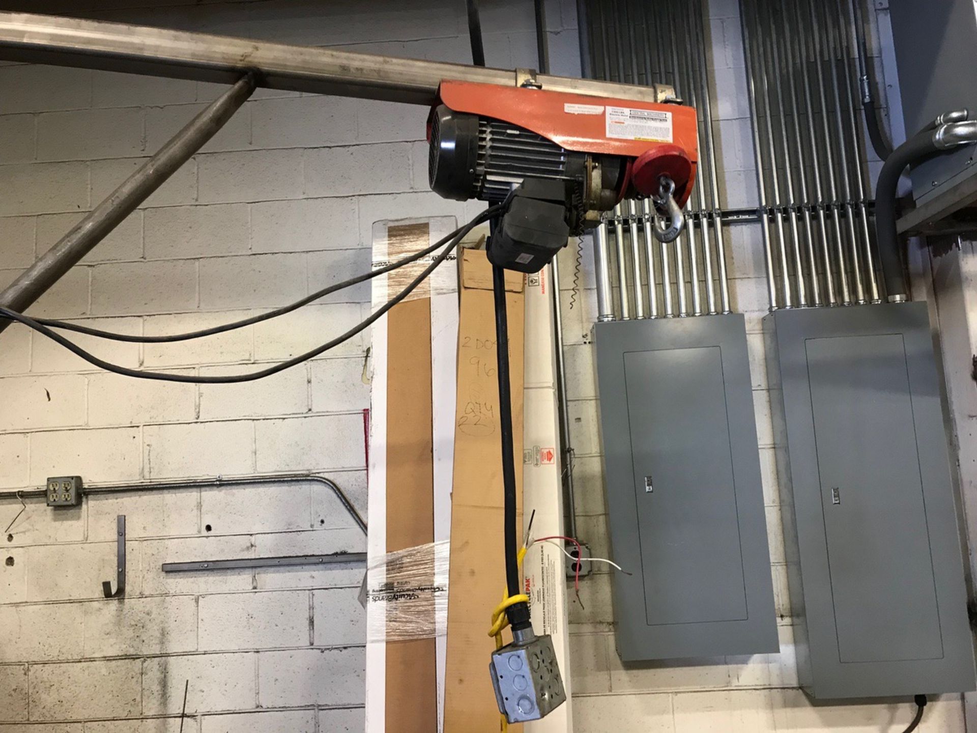 Welding Table with Electric Hoist, 51in x 96in | Rig Fee: $150 - Image 2 of 2