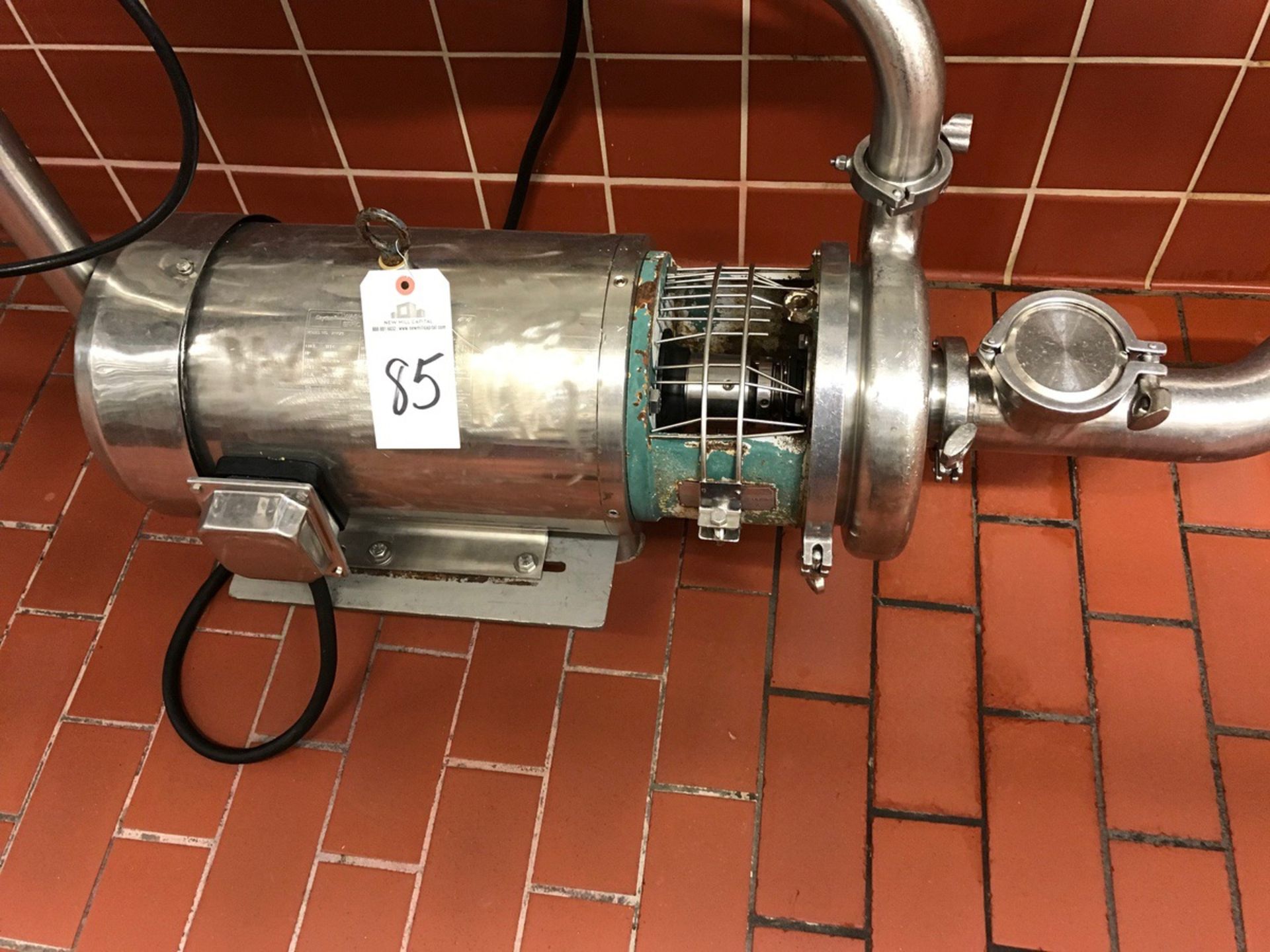 Triclover Stainless Steel Centrifugal Pump, Stainless Steel Motor, 7.5 HP, 3in In | Rig Fee: $75