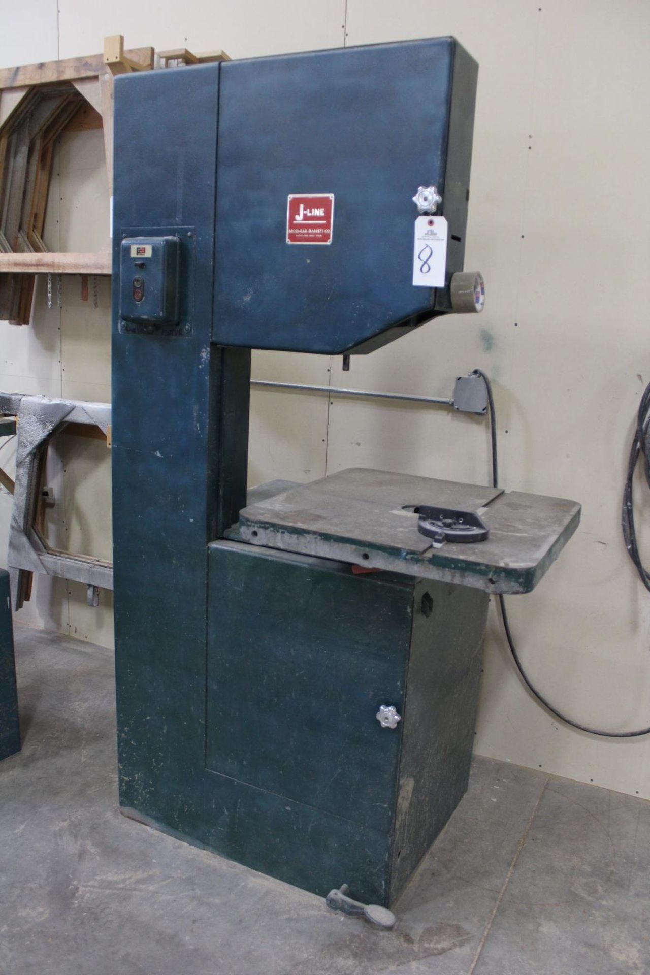 J-Line Vertical Band Saw, (Missing Blade Holder) | Rig Fee: $55