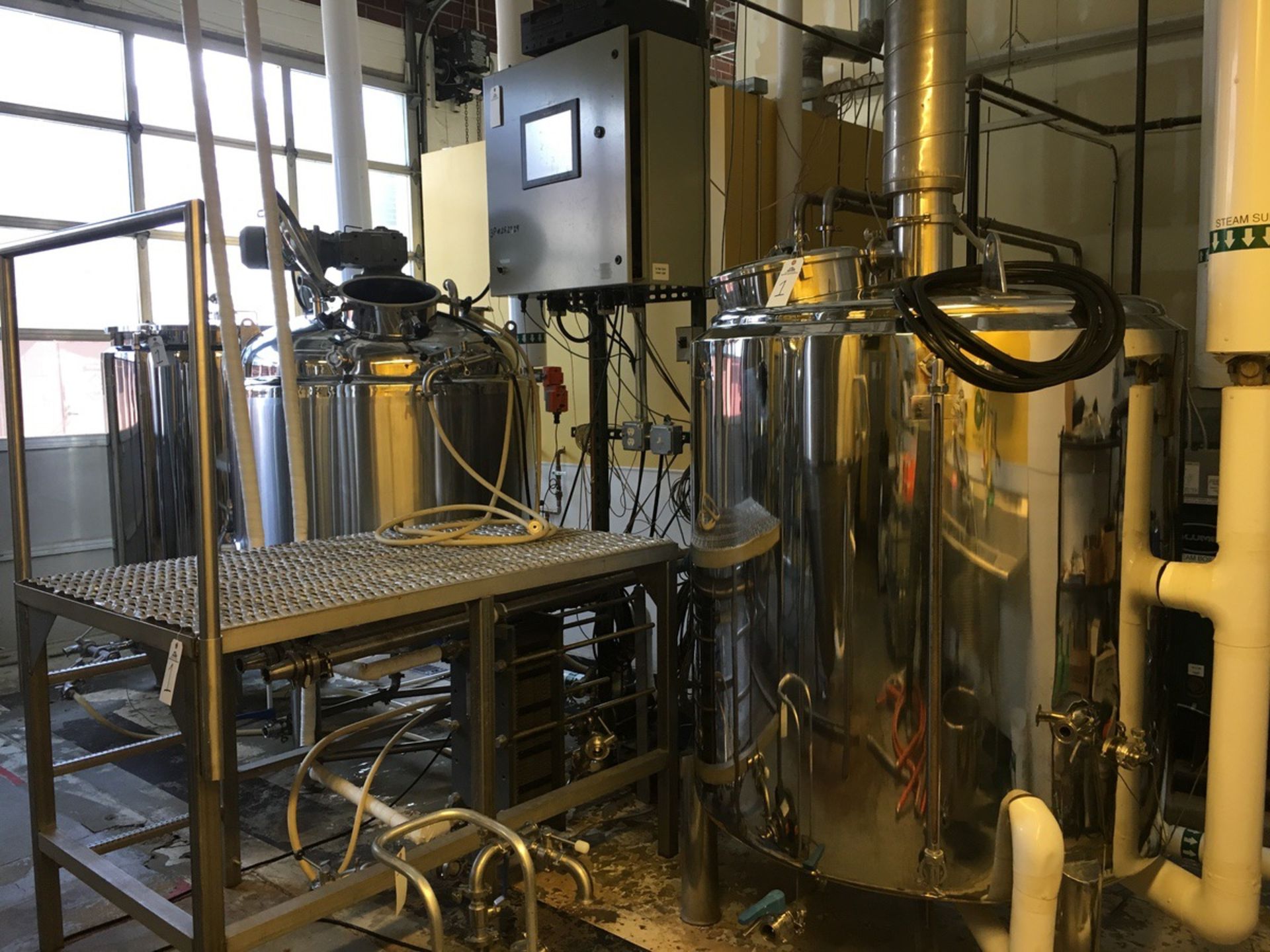 2015 Stout 7 BBL Brewhouse, Steam Jacketed Kettle, Combination M | Subject to Bulk | Rig Fee: $2200 - Image 9 of 41