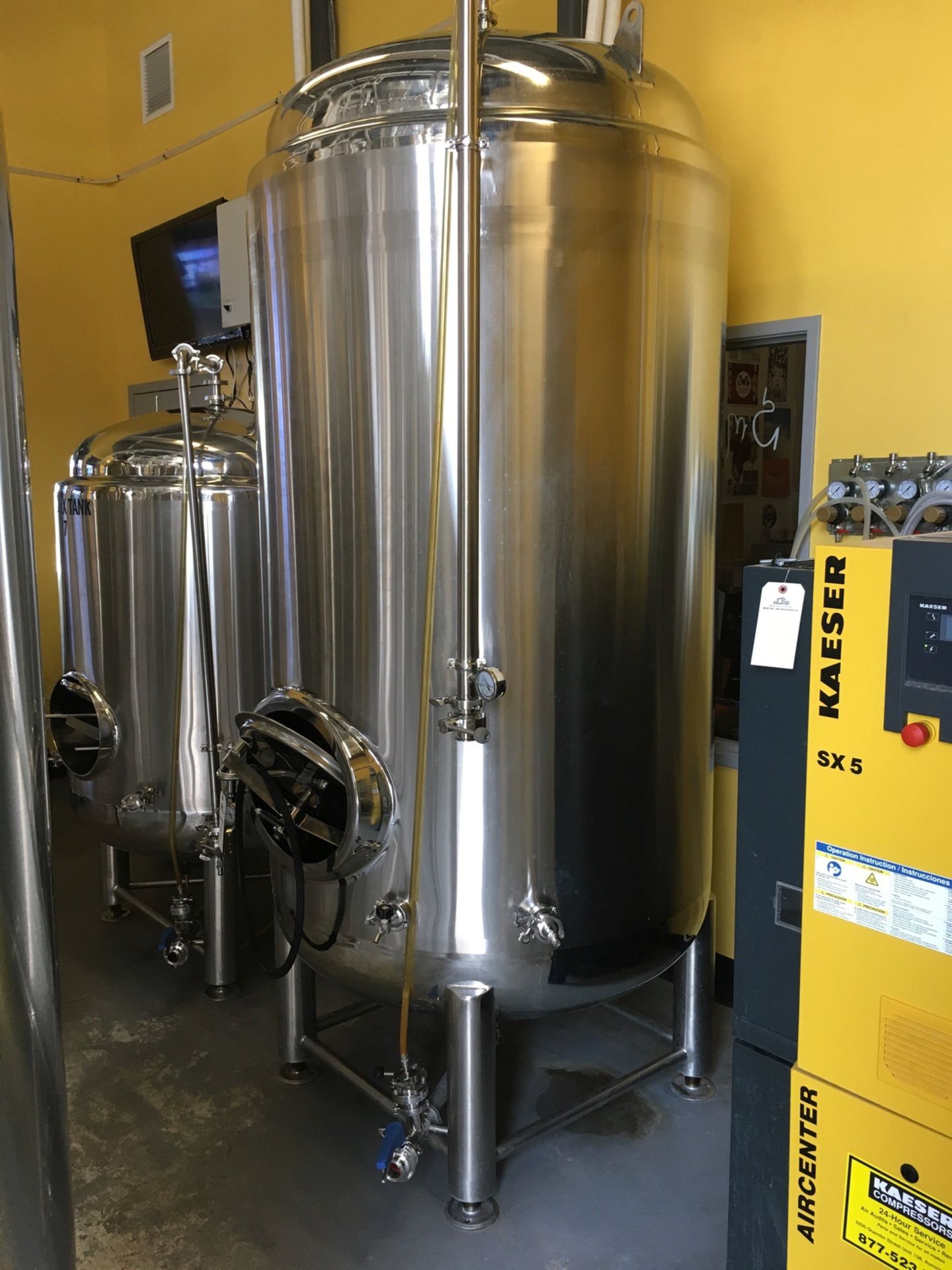 2015 Stout 14 BBL Brite Tank, Stainless Steel, Glycol Jacketed, | Subject to Bulk | Rig Fee: $425