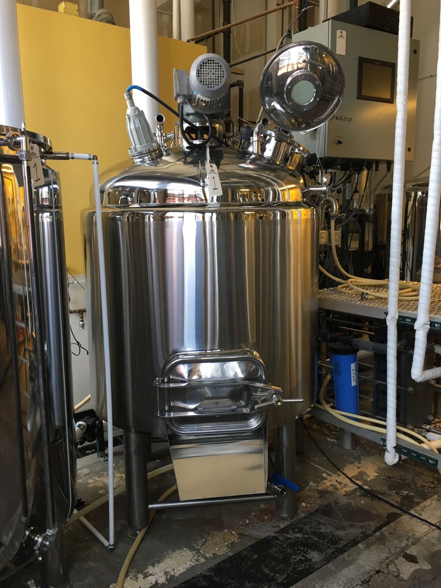 2015 Stout 7 BBL Brewhouse, Steam Jacketed Kettle, Combination M | Subject to Bulk | Rig Fee: $2200 - Image 16 of 41