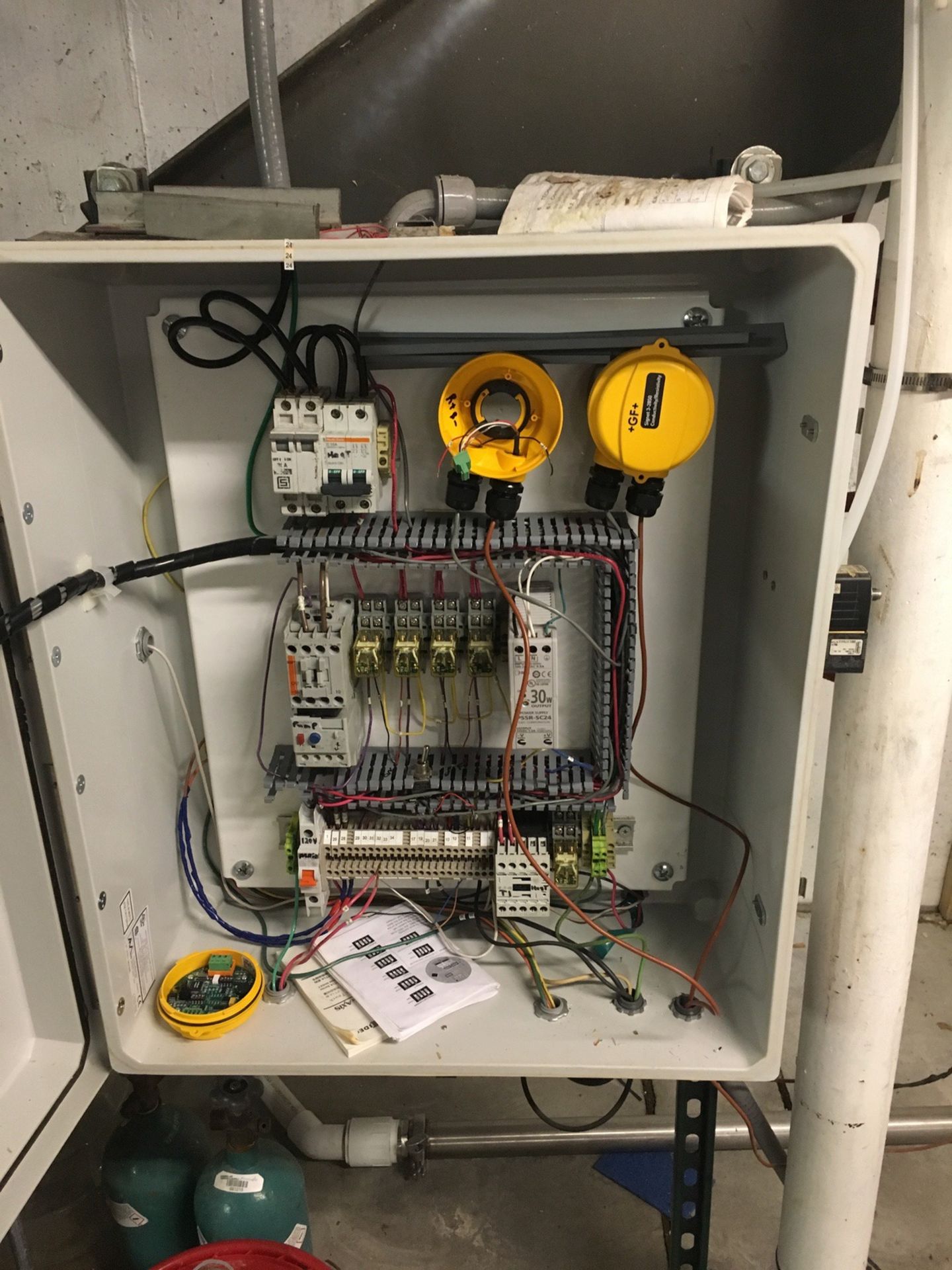 Dual Tank CIP System, Goulds eSV inline Pump, Control Panel | Subject to Bulk | Rig Fee: $300 - Image 12 of 13