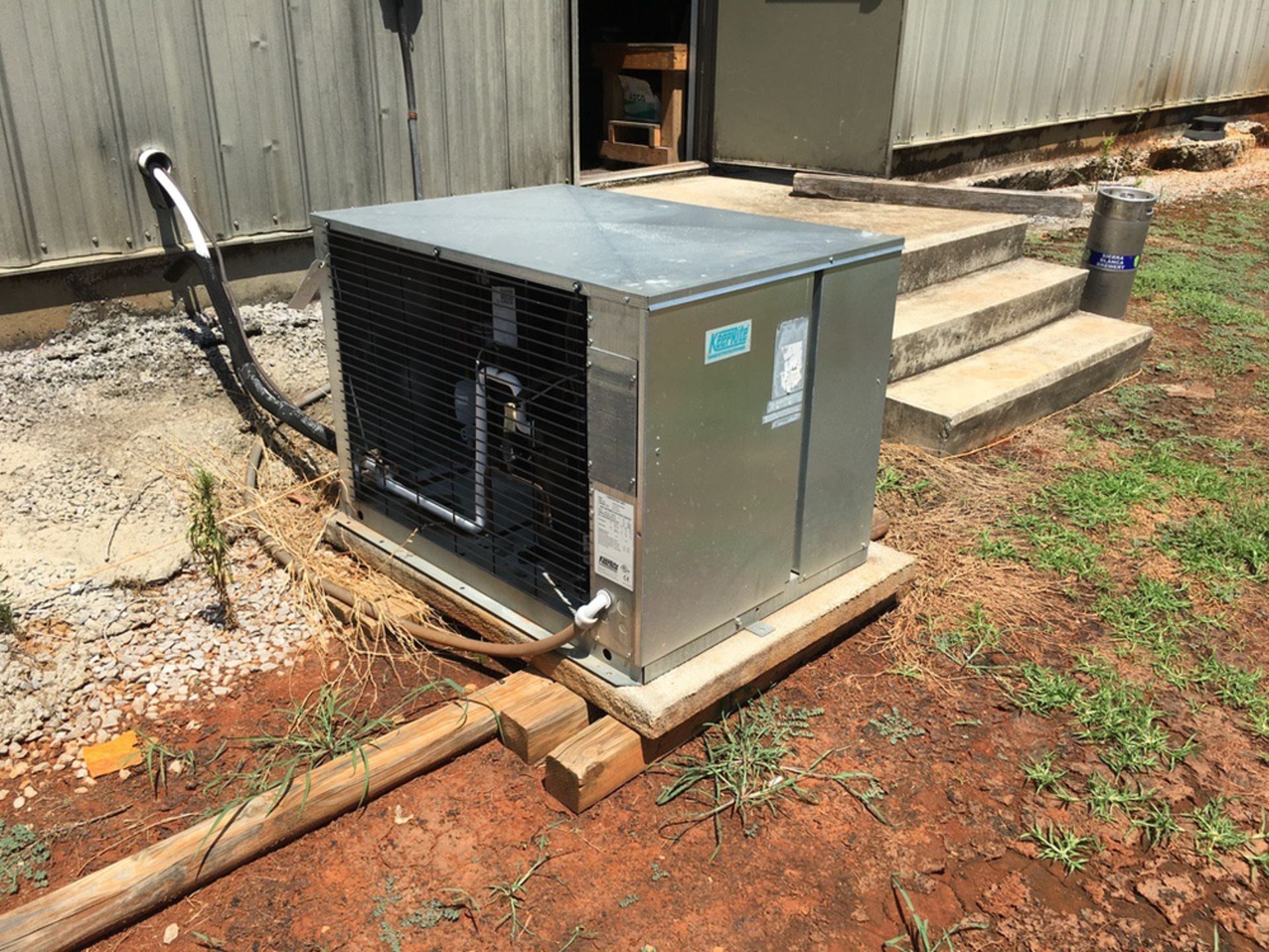 Keep Rite Condensing Unit for Walk-In Cooler, Air Cooled, Model KEHA030E6-HT3B-B, | Rig Fee: $300