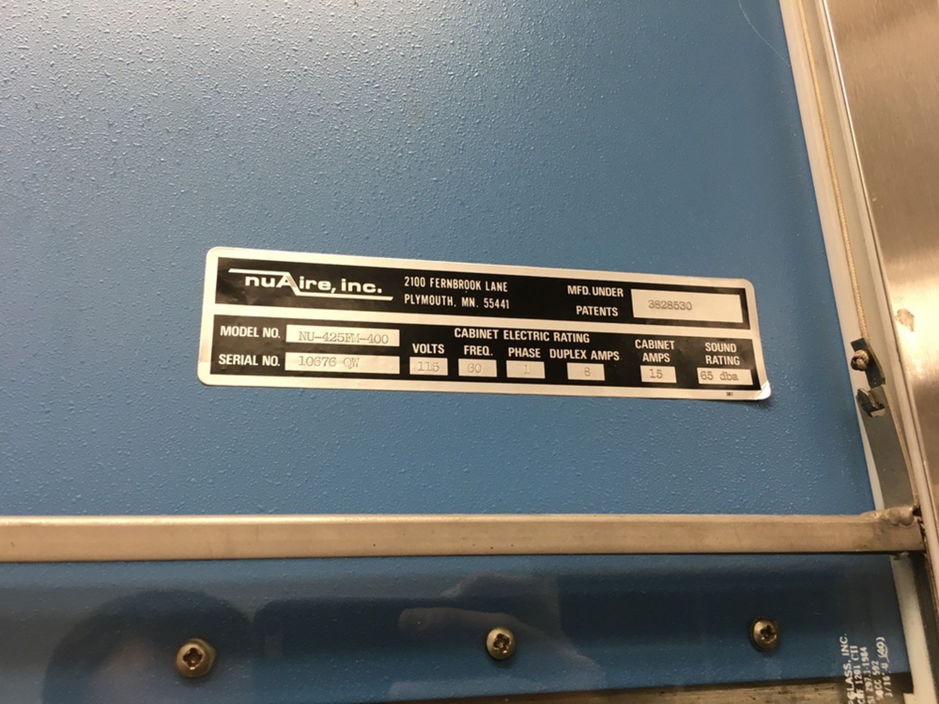 NuAire Model NU-425FM-400 Bilogical Safety Cabinet, S/N: 10676 QW | Rig Fee: $150 - Image 3 of 4