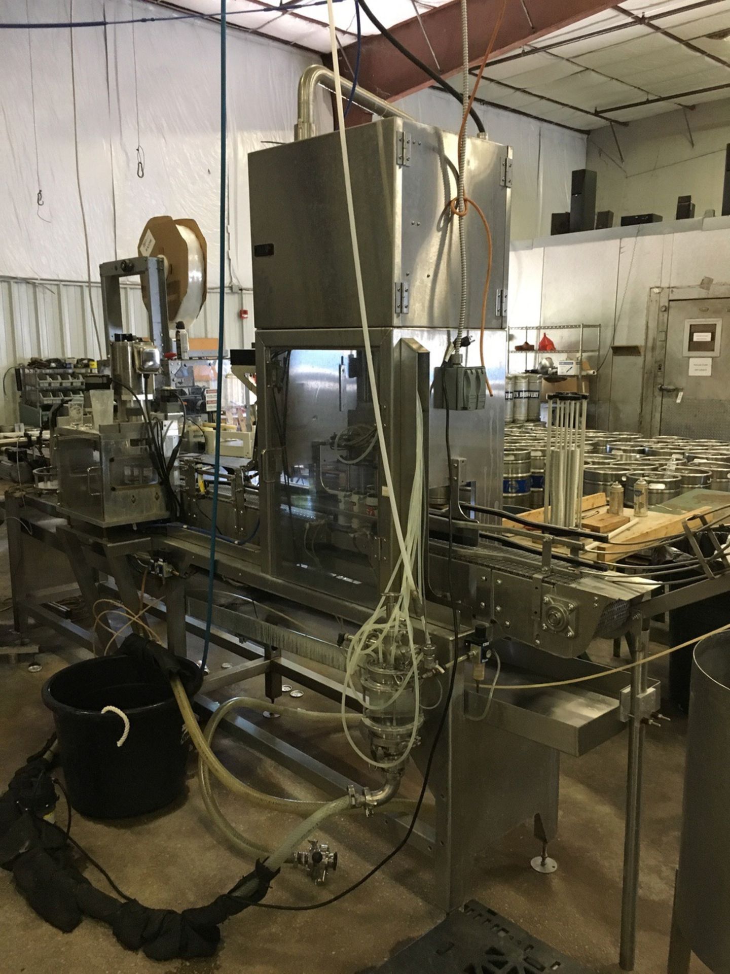 2016 Alpha Brewing BC Canning Line, 35 Cans/Minute, (6) Servo Controlled CO2 Purge | Rig Fee: $1500 - Image 8 of 26