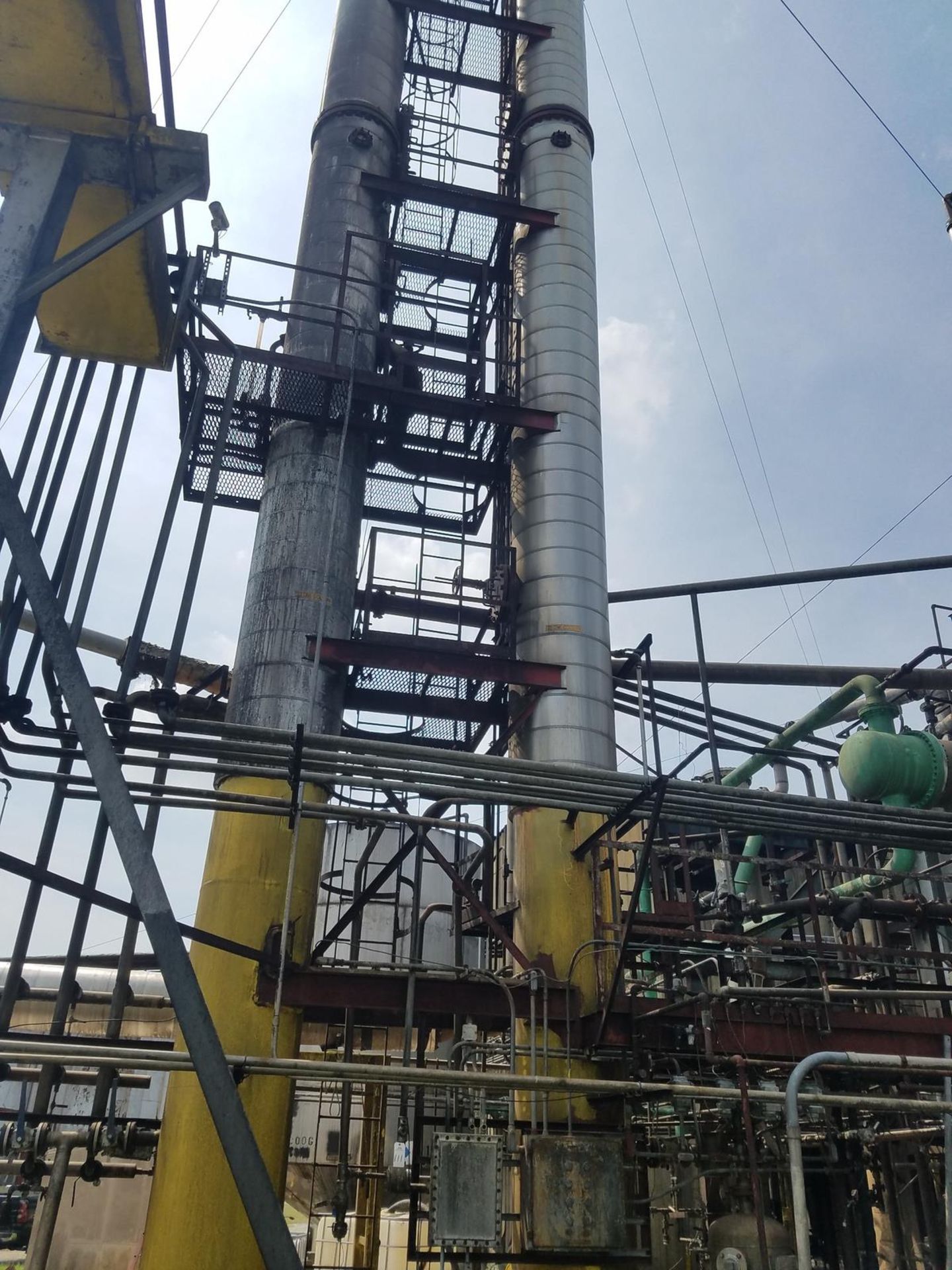 Lot of (2) Distilation Column, (Ref. D1/D2 Column) | Rig Fee: Contact Rigger