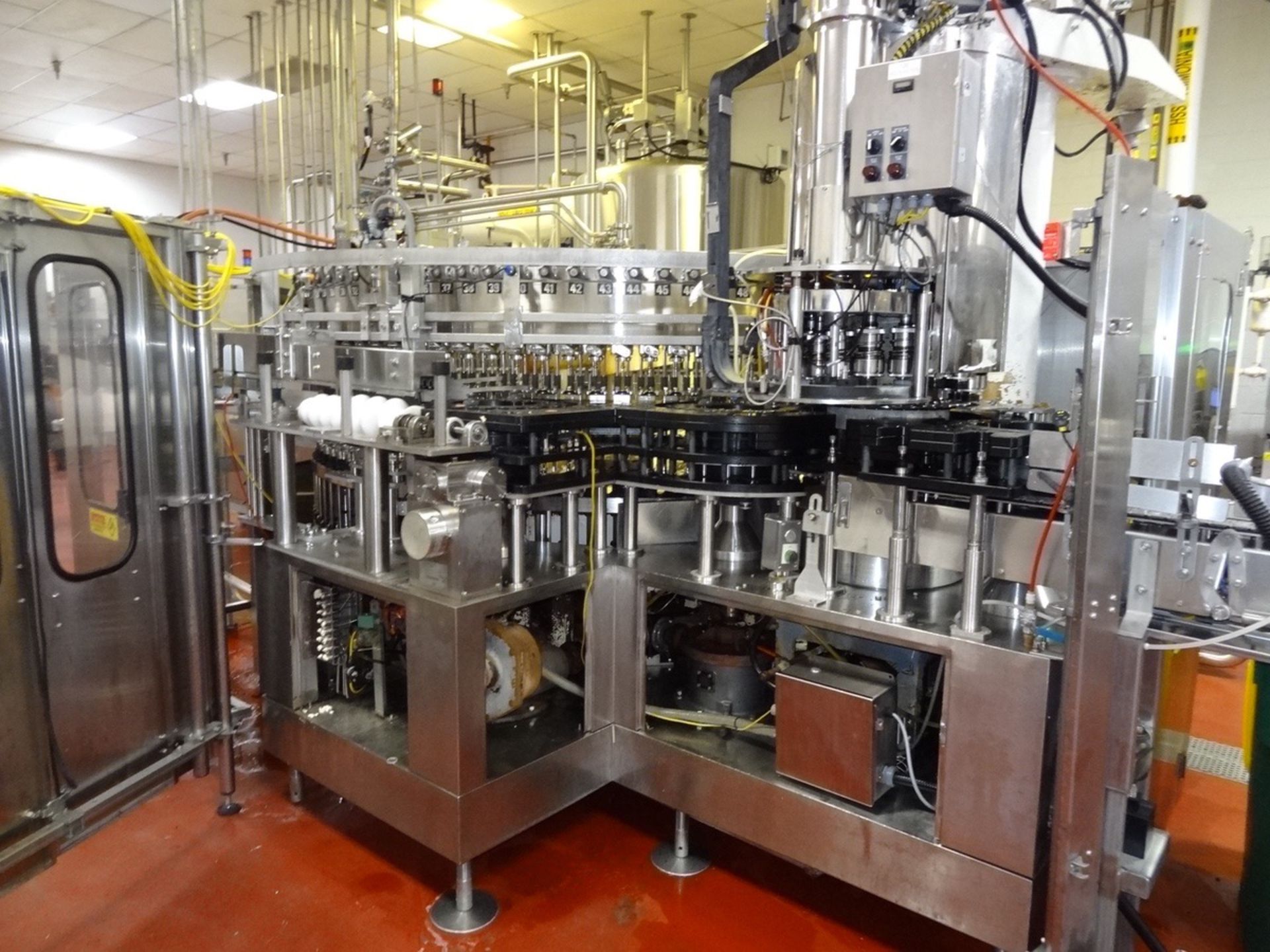 KHS Delta 96/16 Bottle Filler & Capper, 96 Valve Carbonated Filler with 1 | Loc: IN | Rig Fee: $5000 - Image 4 of 18