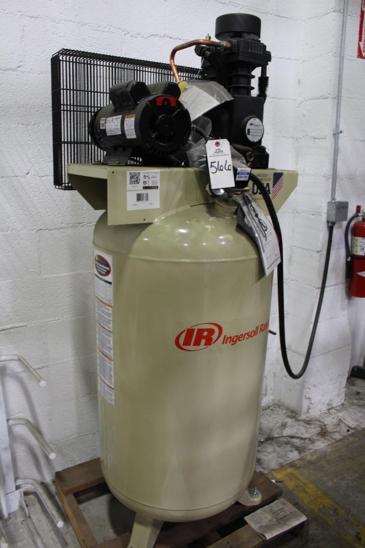 Ingersoll Rand Air Compressor, M# TS4n5, S/N CBV518723 | Rig Fee: $150