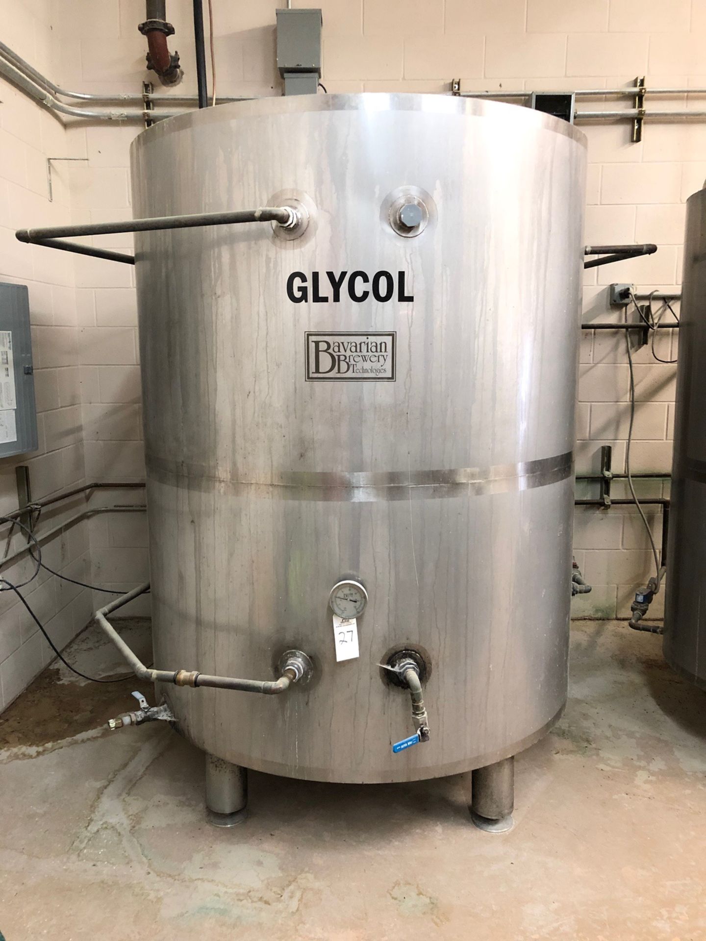 2008 Bavarian 2000L Glycol Storage Tank | Sub to Bulk | Rig Fee: $350