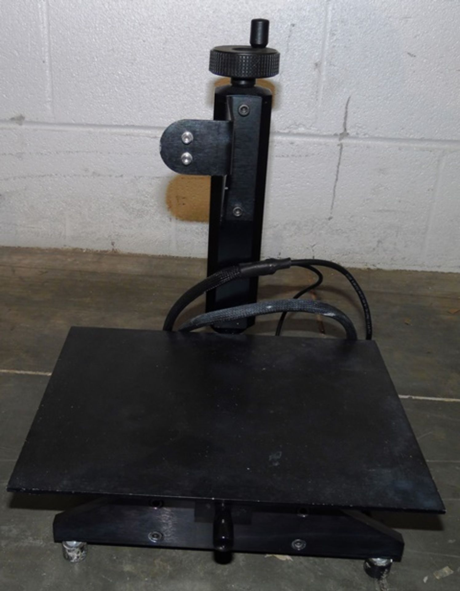 Zanasi Model Demo Slide Table | Load Fee: $10