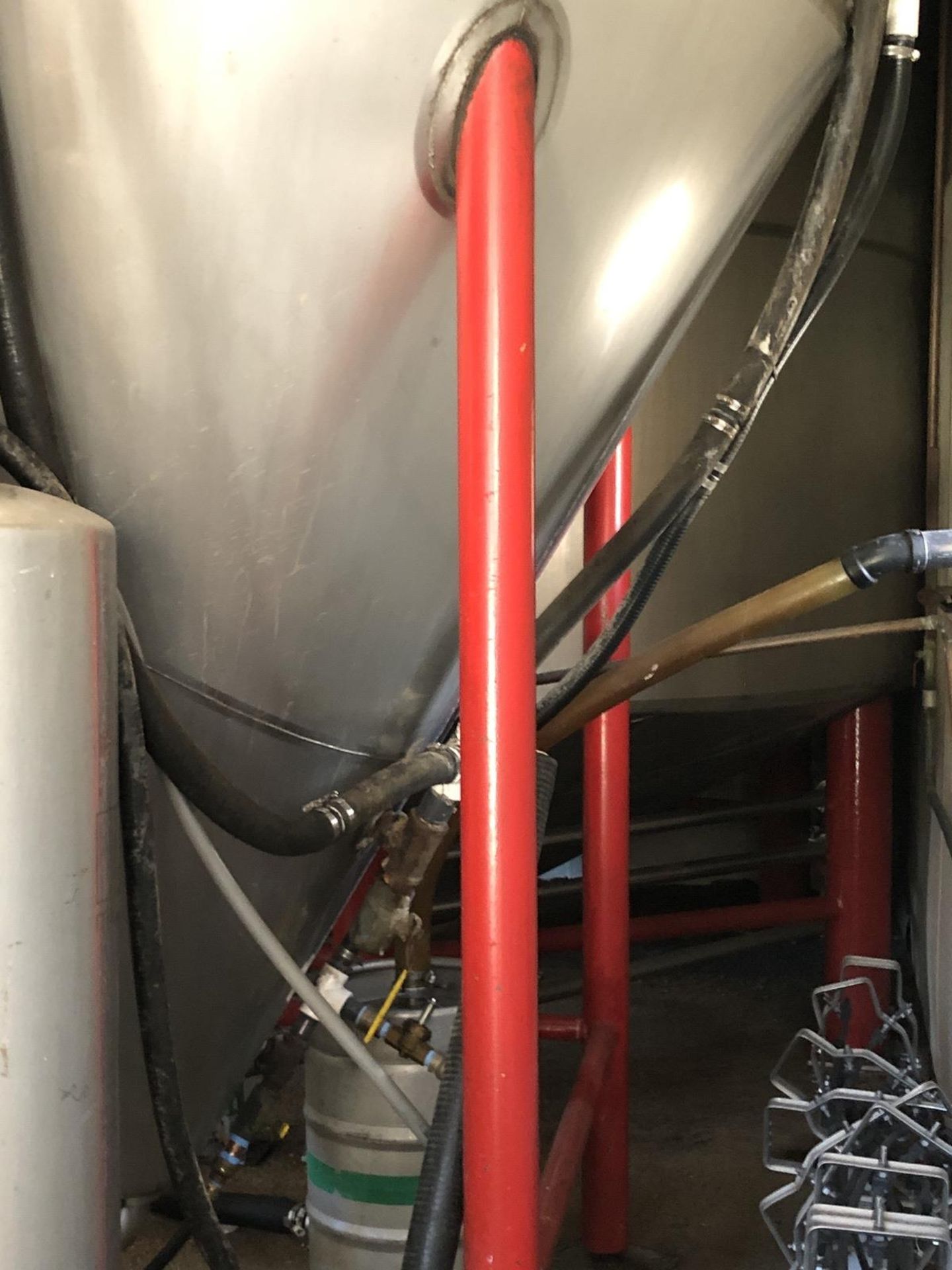 Santa Rosa 90 BBL Fermenter, Cone Bottom, Glycol Jacketed, Stainless Steel, Approx | Rig Fee: $2500 - Image 8 of 8