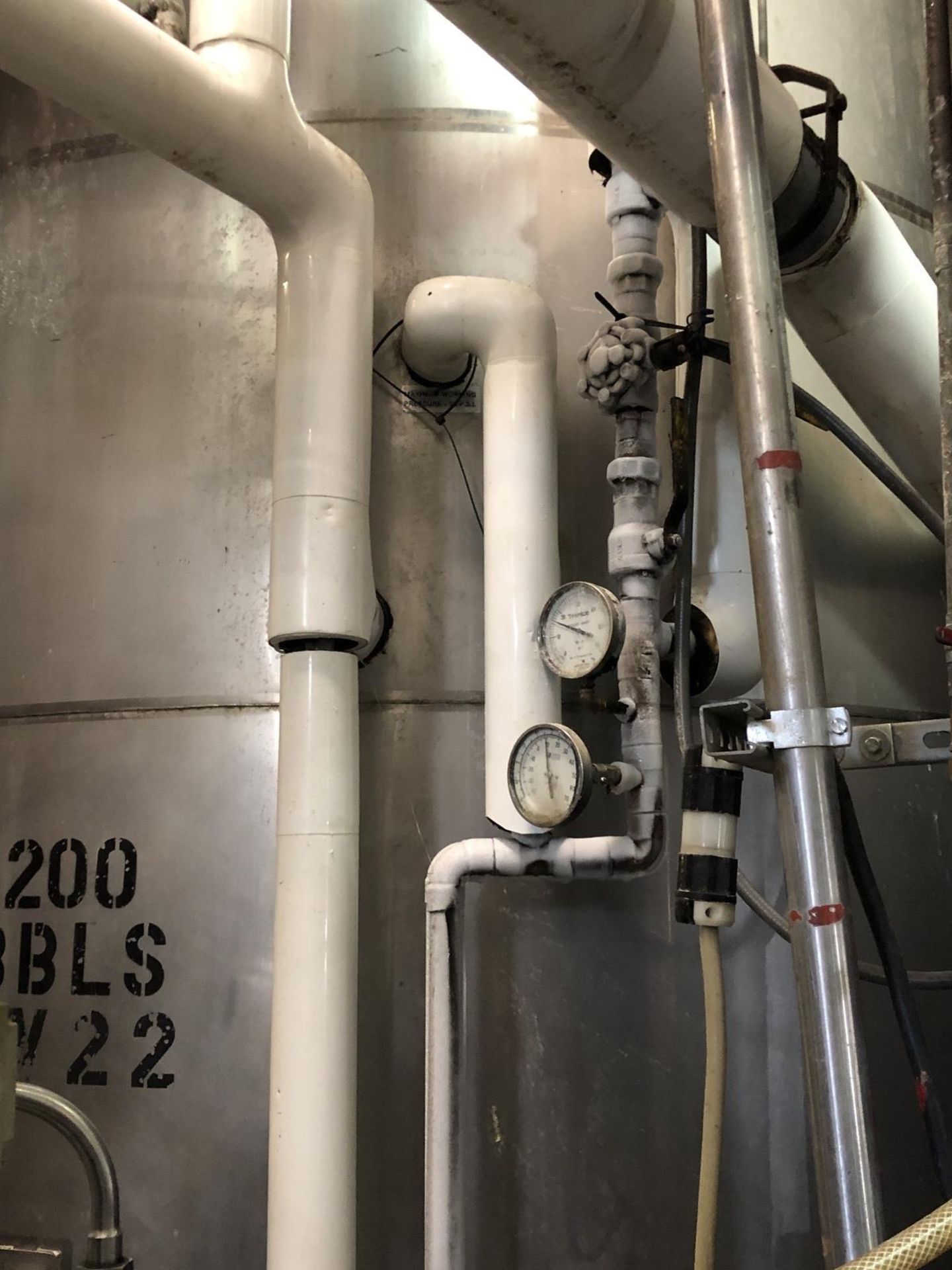 Santa Rosa 200 BBL Fermenter, Cone Bottom, Glycol Jacketed, Stainless Steel, Approx | Rig Fee: $3300 - Image 3 of 5