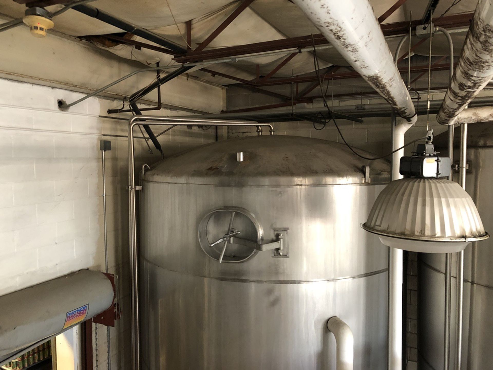 Santa Rosa 200 BBL Fermenter, Cone Bottom, Glycol Jacketed, Stainless Steel, Approx | Rig Fee: $3300 - Image 12 of 12