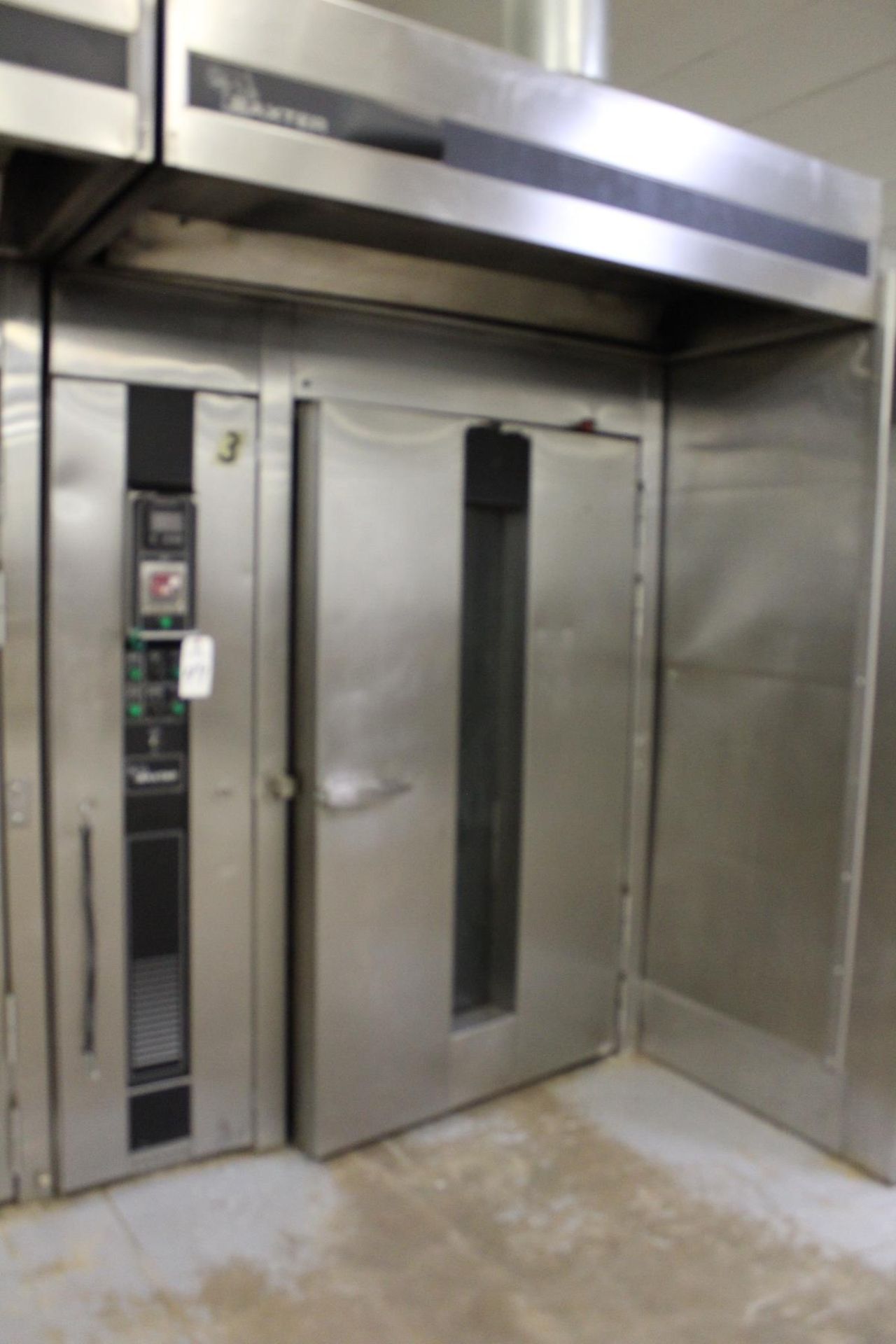 Baxter Rotating Double Rack Gas Oven, M# OV210G-M2B, Natural Gas, 250,000 BTU | Rig Fee: $1500