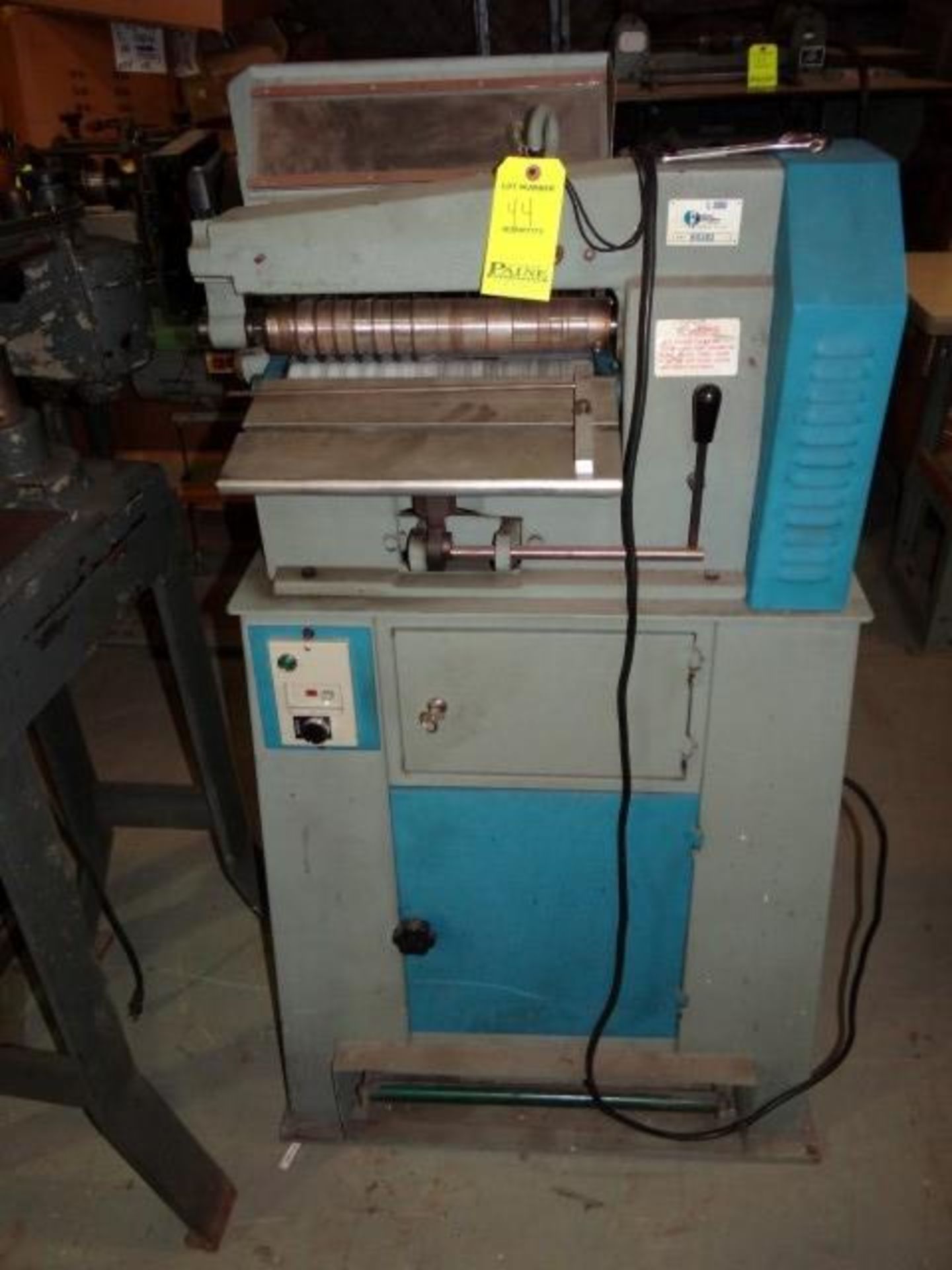 Hudson Machinery L300 14" Slitter for Straps and Belts. Along with Box of Spacers