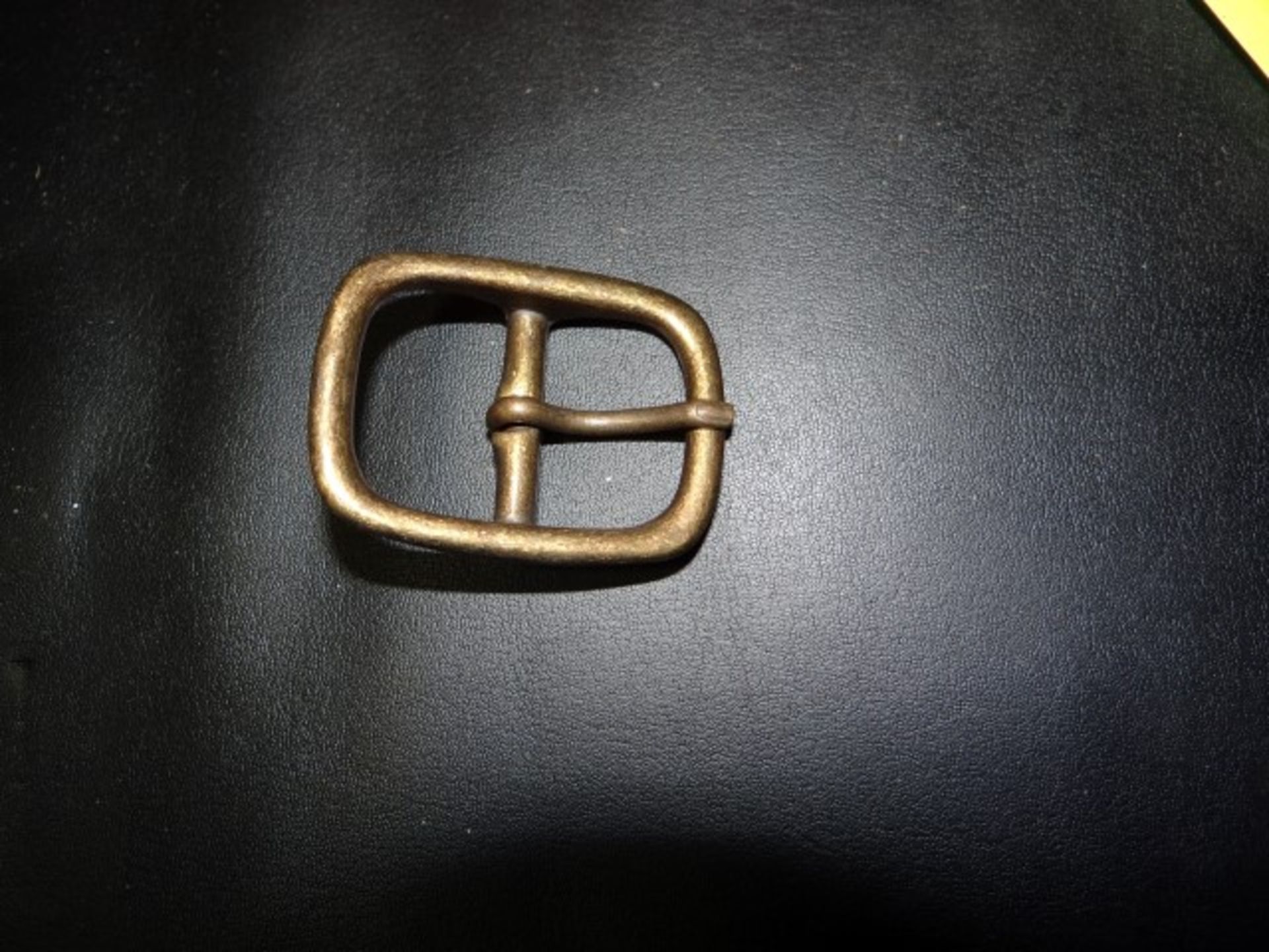 (600) 1 3/8" Brass Buckles