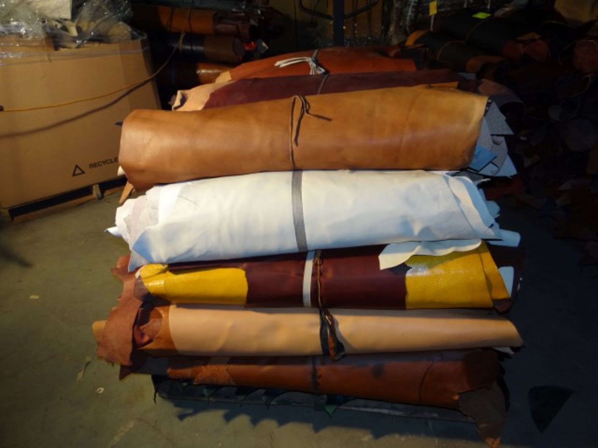 (600) Pounds of Leather. Assorted Colors and Thicknesses. Each Piece is at least 10 Sq.Ft. - Image 3 of 4