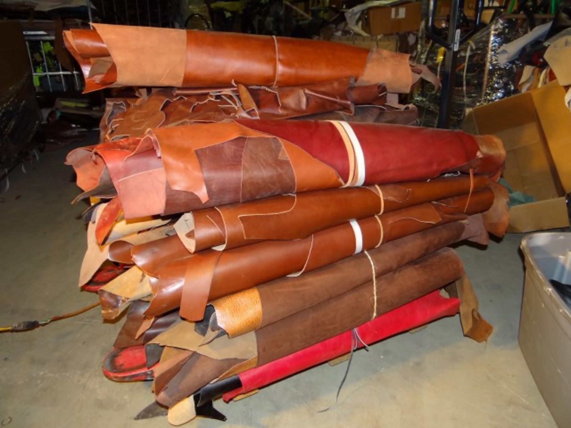 (600) Pounds of Leather. Assorted Colors and Thicknesses. Each Piece is at least 10 Sq.Ft. - Image 3 of 3